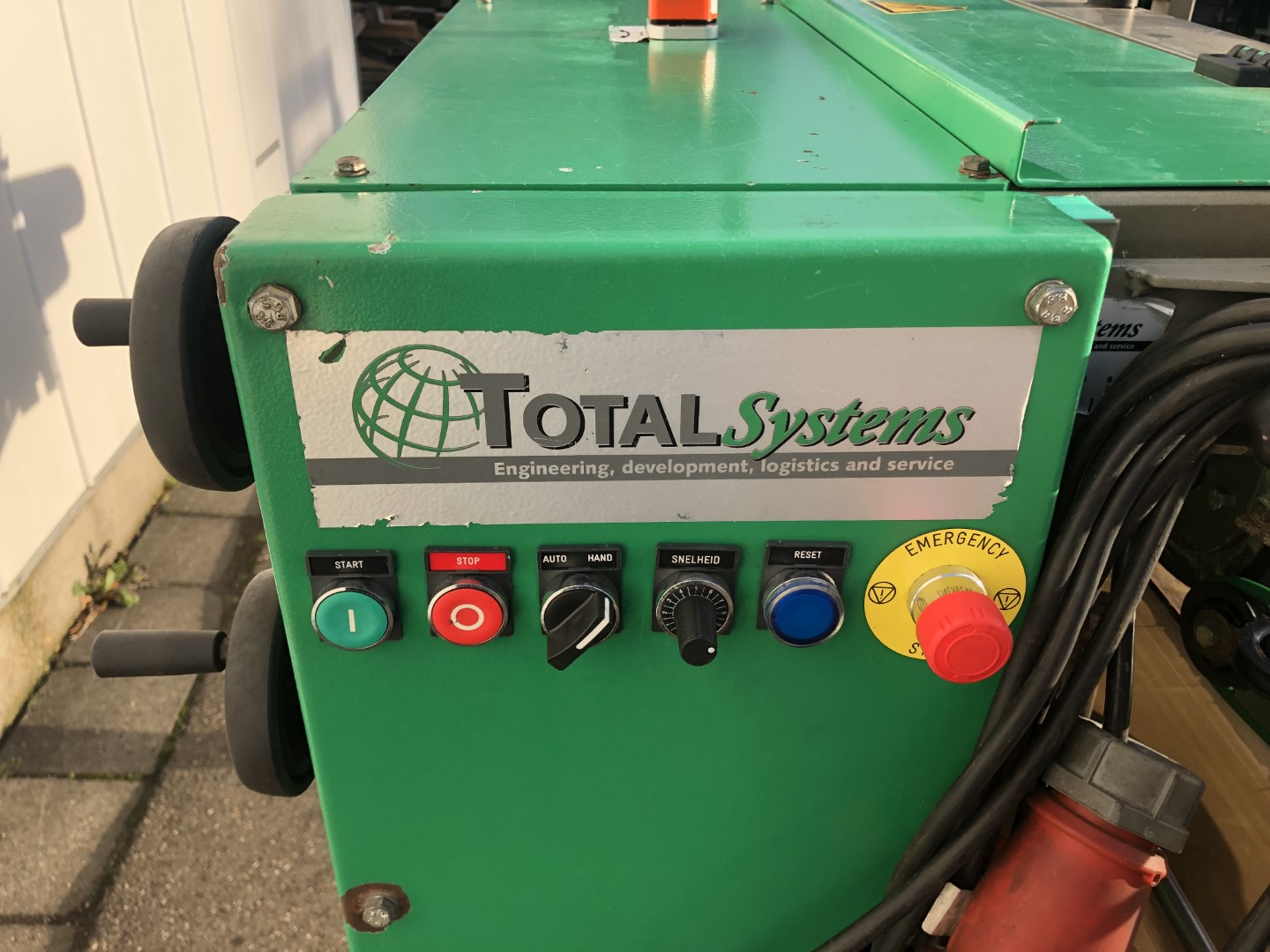 ������ ��� �������� ��������� Total Systems ��� ���������