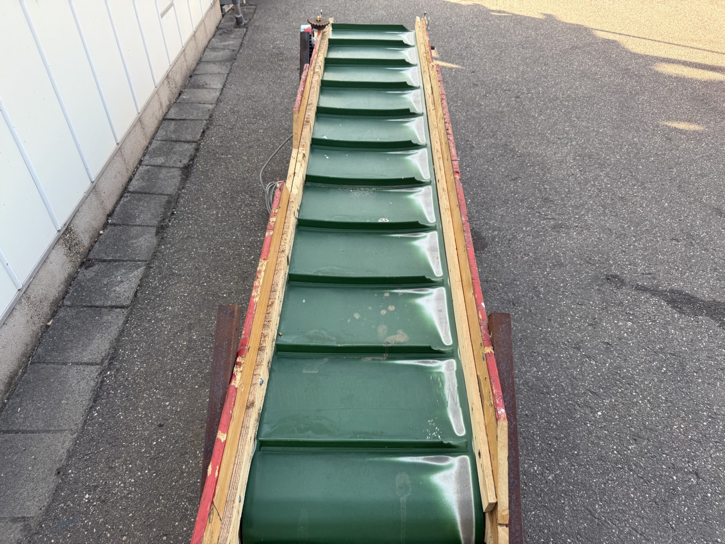 Элеваторный конвейер 275 х 50 см