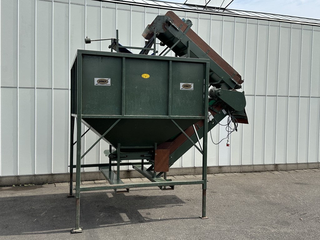 Schouten Машинa для сортировки картофеля с бункером Demco