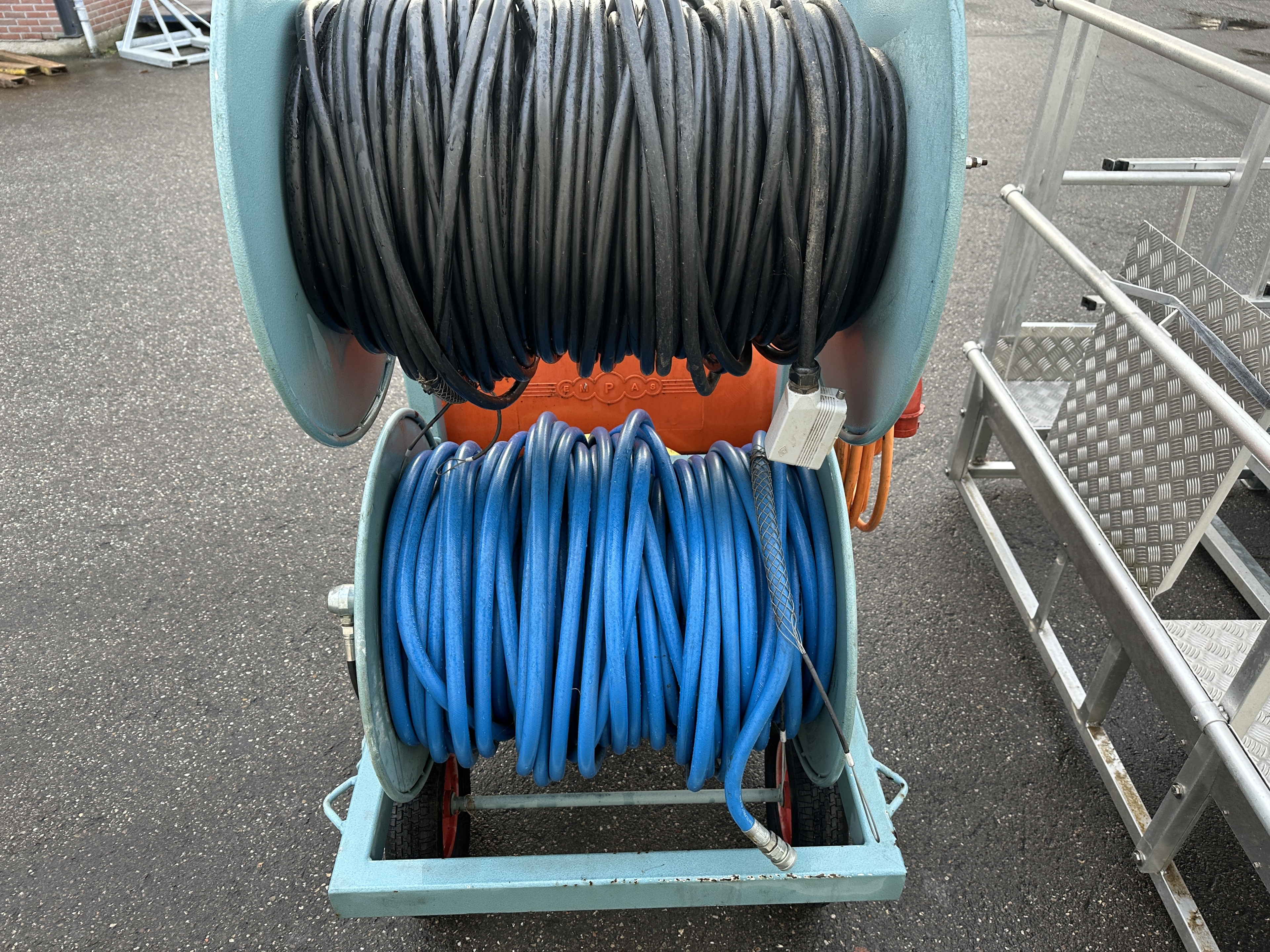 Besseling Roofmaster 400 Машинa для мойки крыш теплиц