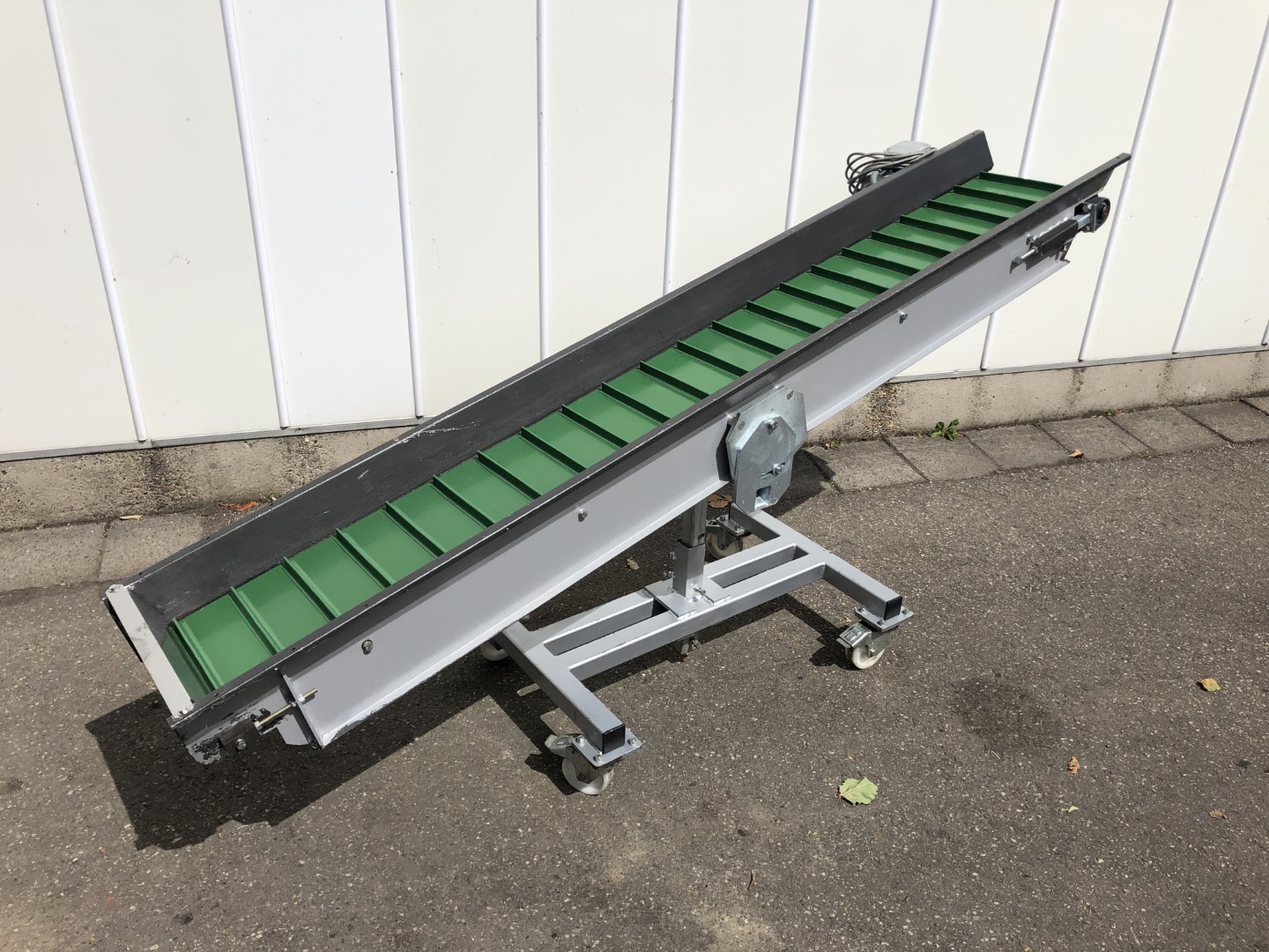 Лифт Manter 215 x 30 см