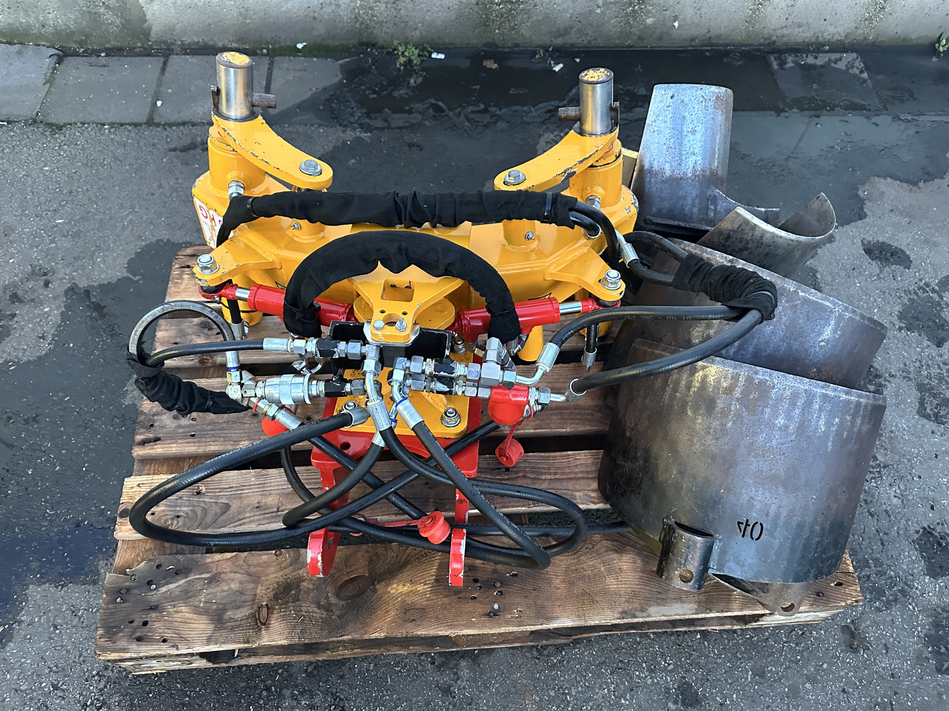 Damcon KLR 300 ST ���������� ������ ��� �������� ������ � �������� � 4 ��������