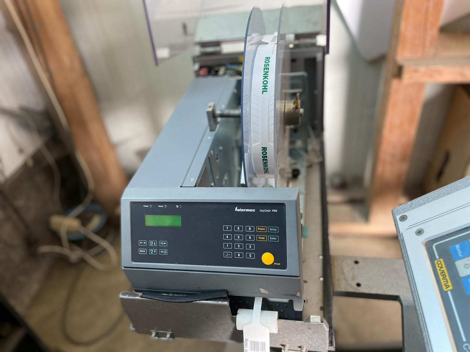 Affeldt weighing machine with C-Pack net clipper