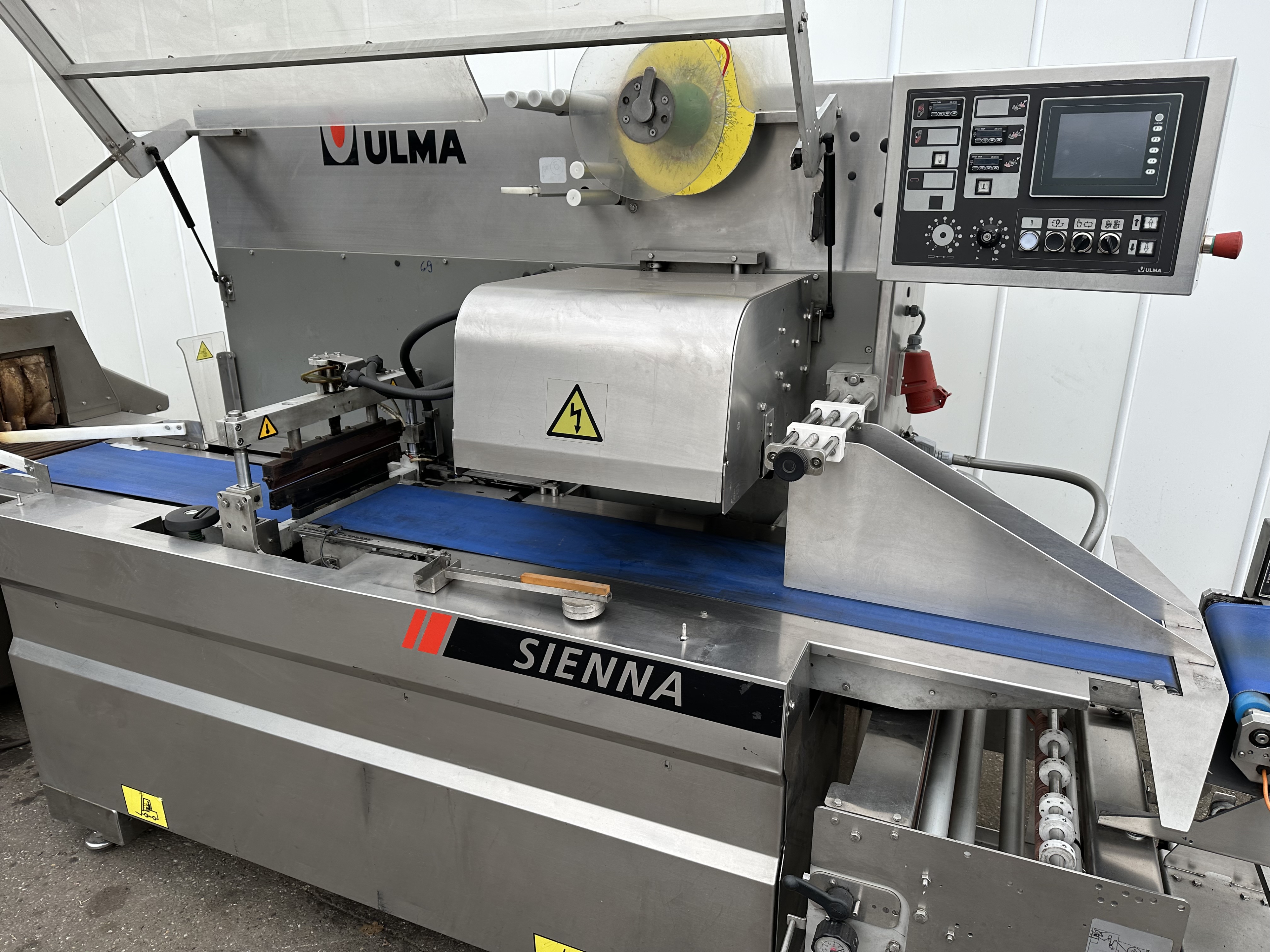 ��������� Ulma Sienna LS SP � �������������� �������� TR-100