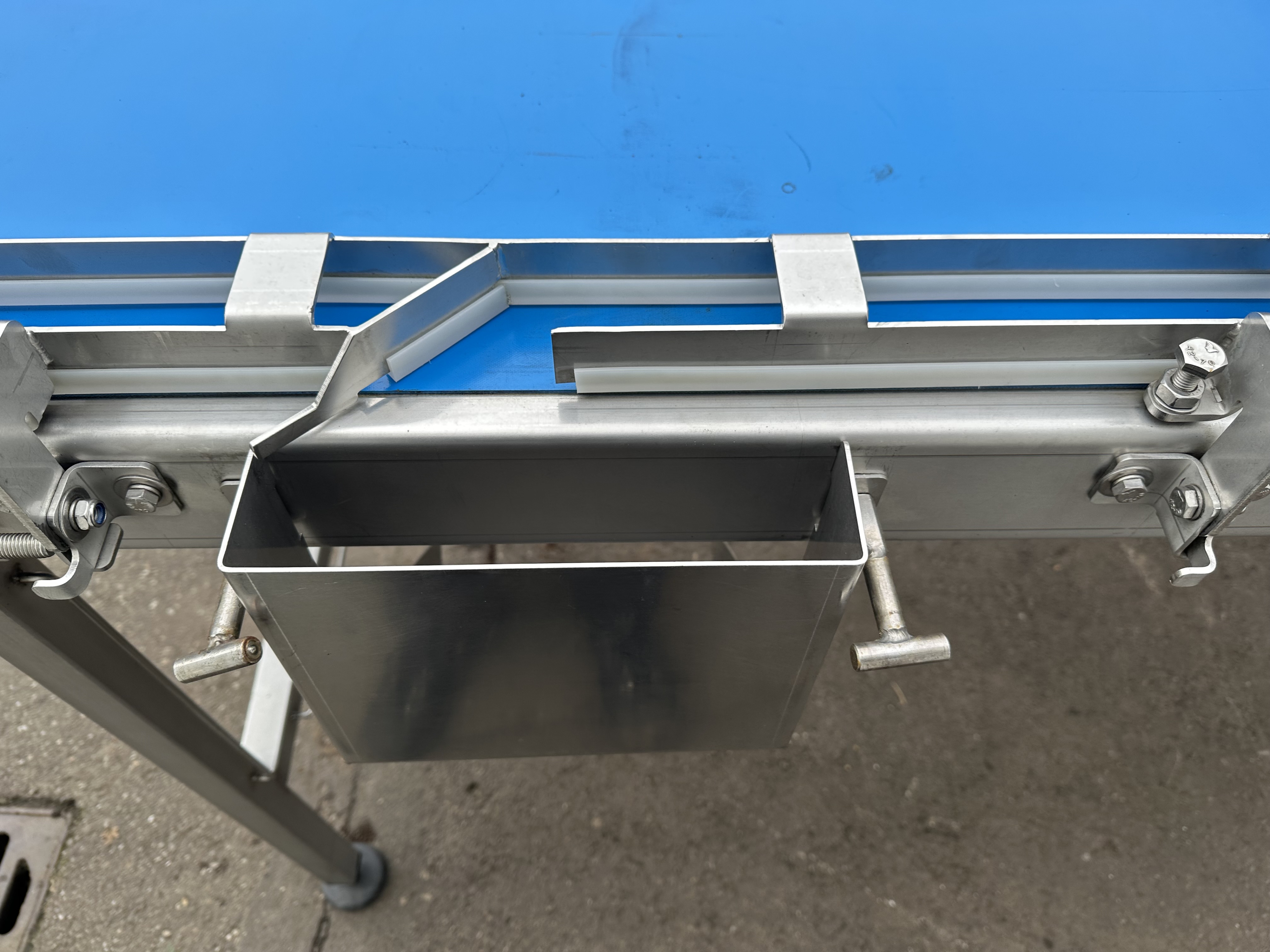 Конвейер Arco из нержавеющей стали 280 x 100 см