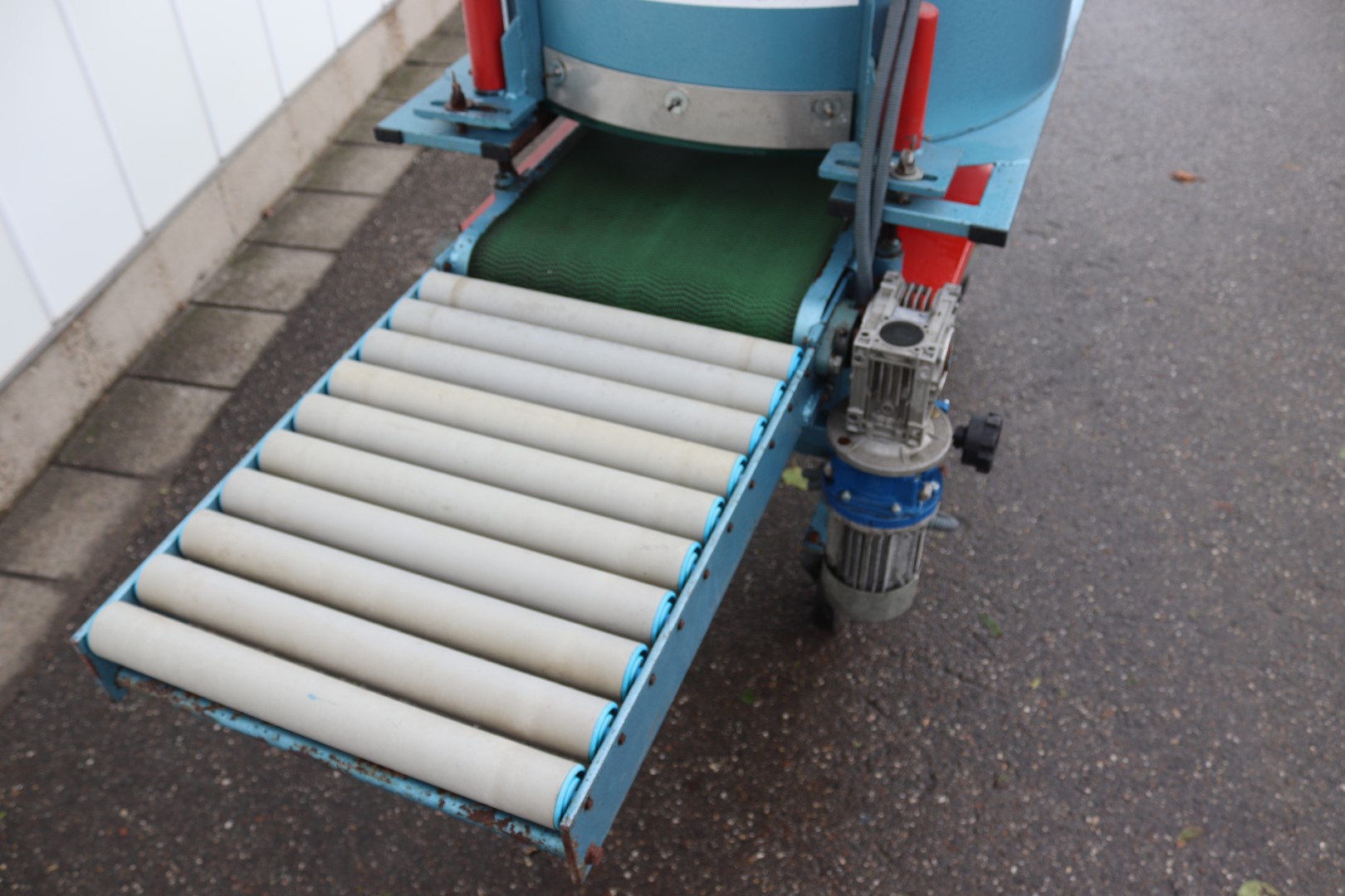Demtec Demaitere EC93 filling machine for trays
