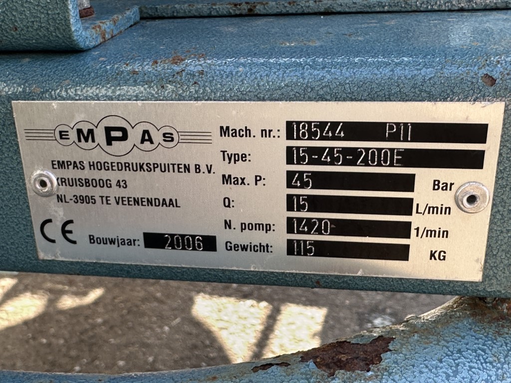 Empas 15-45-200E Опрыскивательная тележка 200 литров с катушкой