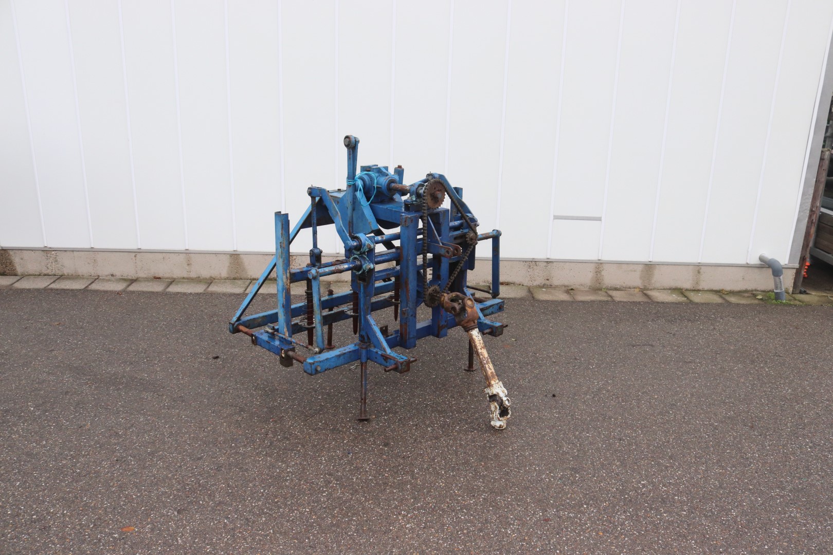 Leek hole punching machine 4 rows