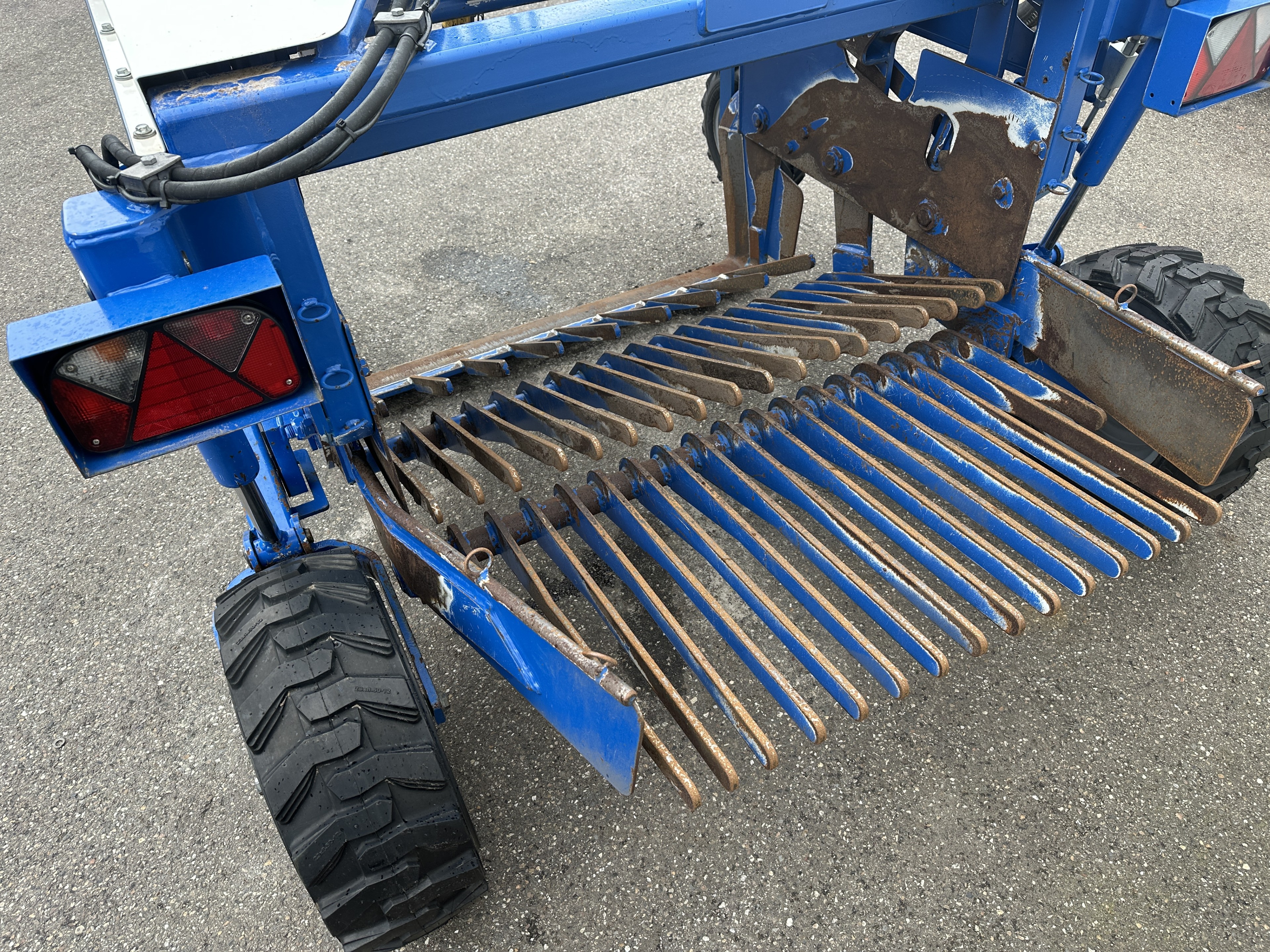 Schrauwen PL ECO 3 135 cm Вибрационная выкопочная скобa