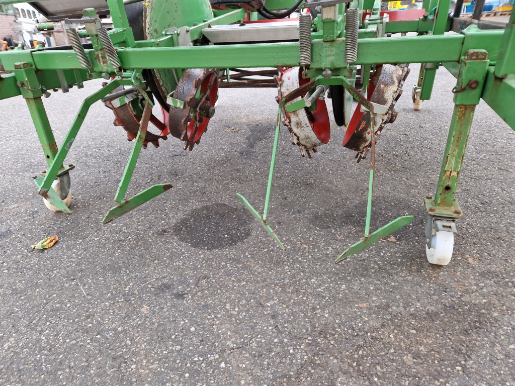 Basrijs BPS/FE150 ���������� ������ � �������������� �������� ������, �� 2 ����