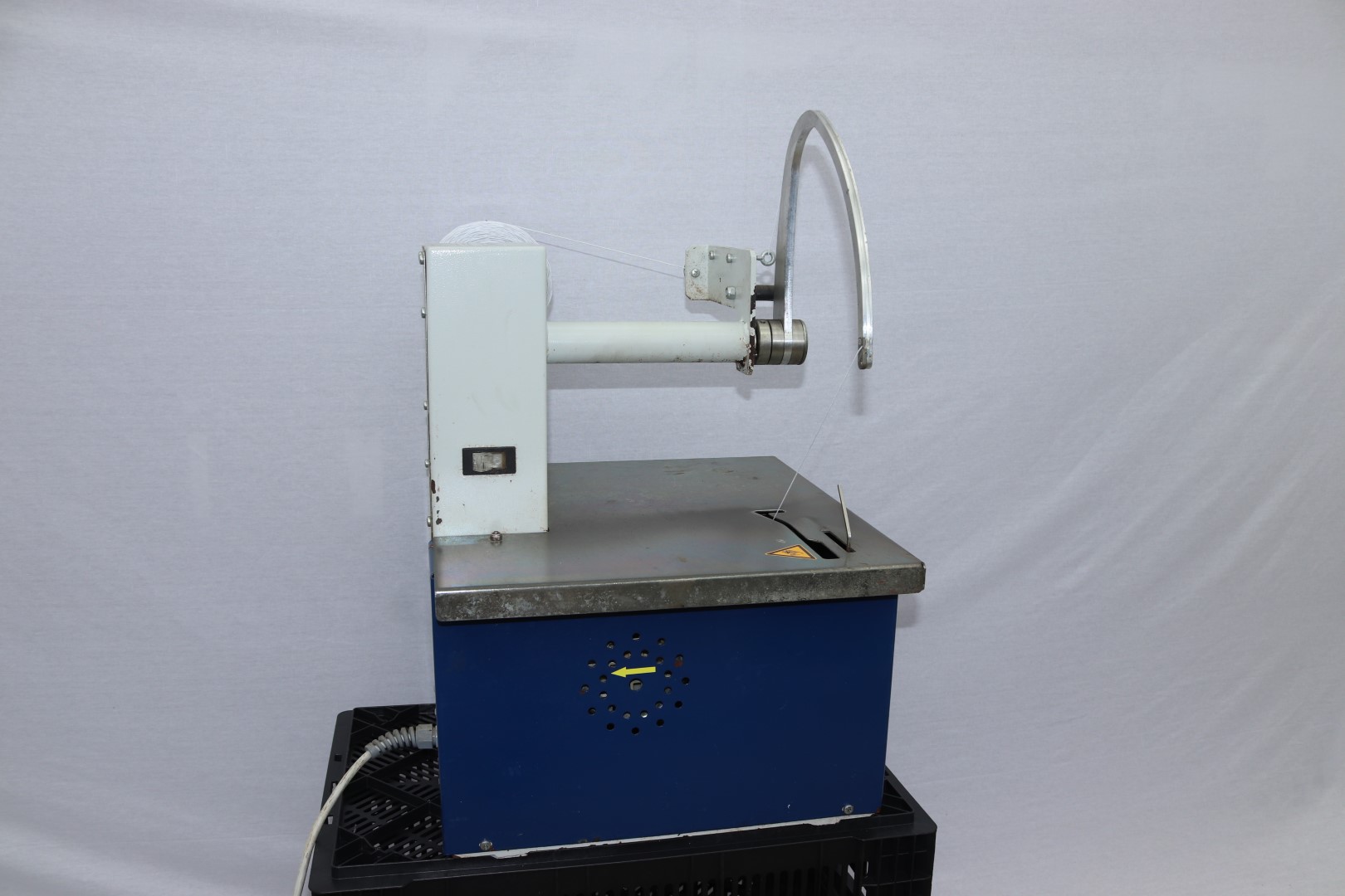 Cyklop Axro 2 Basic binding machine