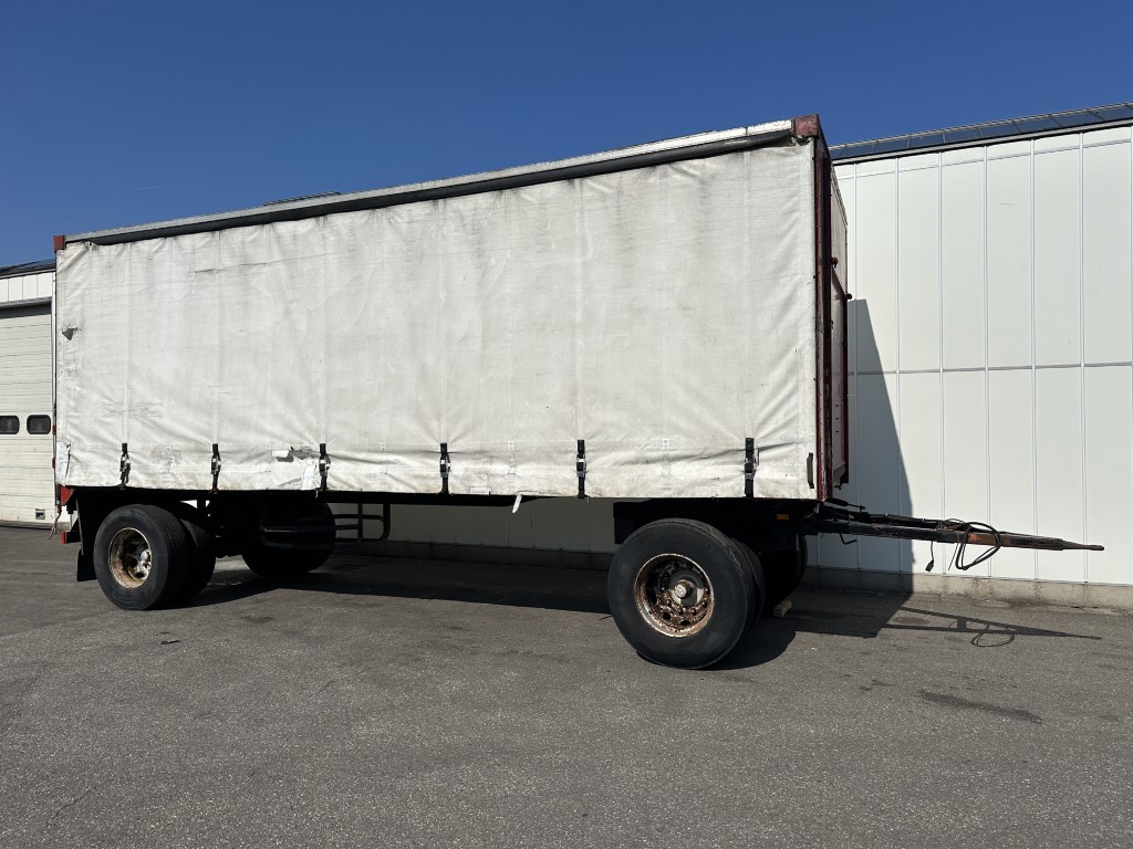 Прицеп для сбора урожая 735 x 245 см, 20 тонн