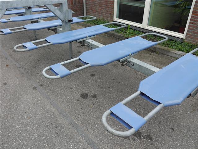 Galvanised weeding machine 8 rows