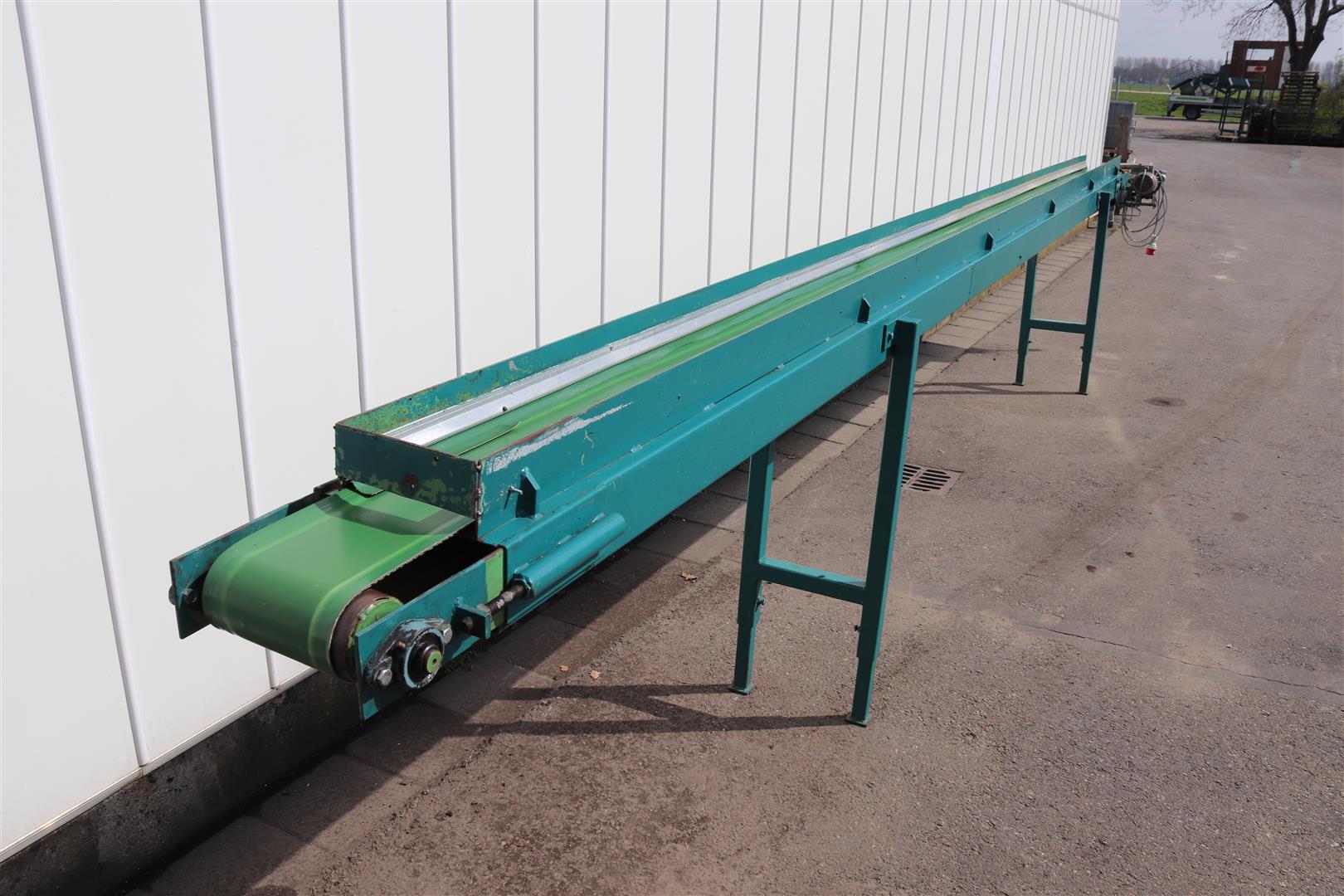 Конвейер Demco 675 x 20 см