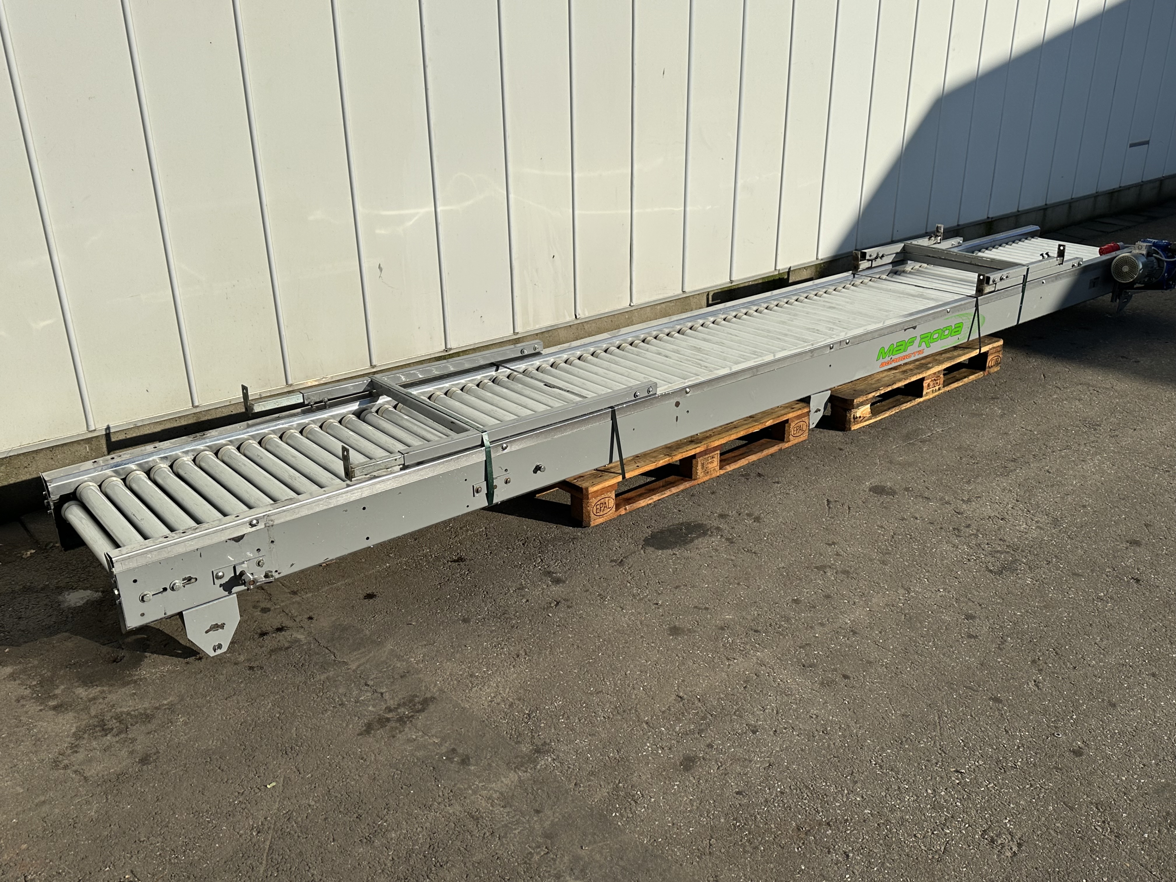 Роликовый инспекционный конвейер Maf Roda 550 x 58 см