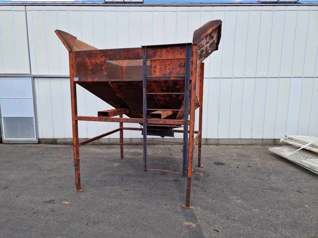 Бункер, 3 тонны