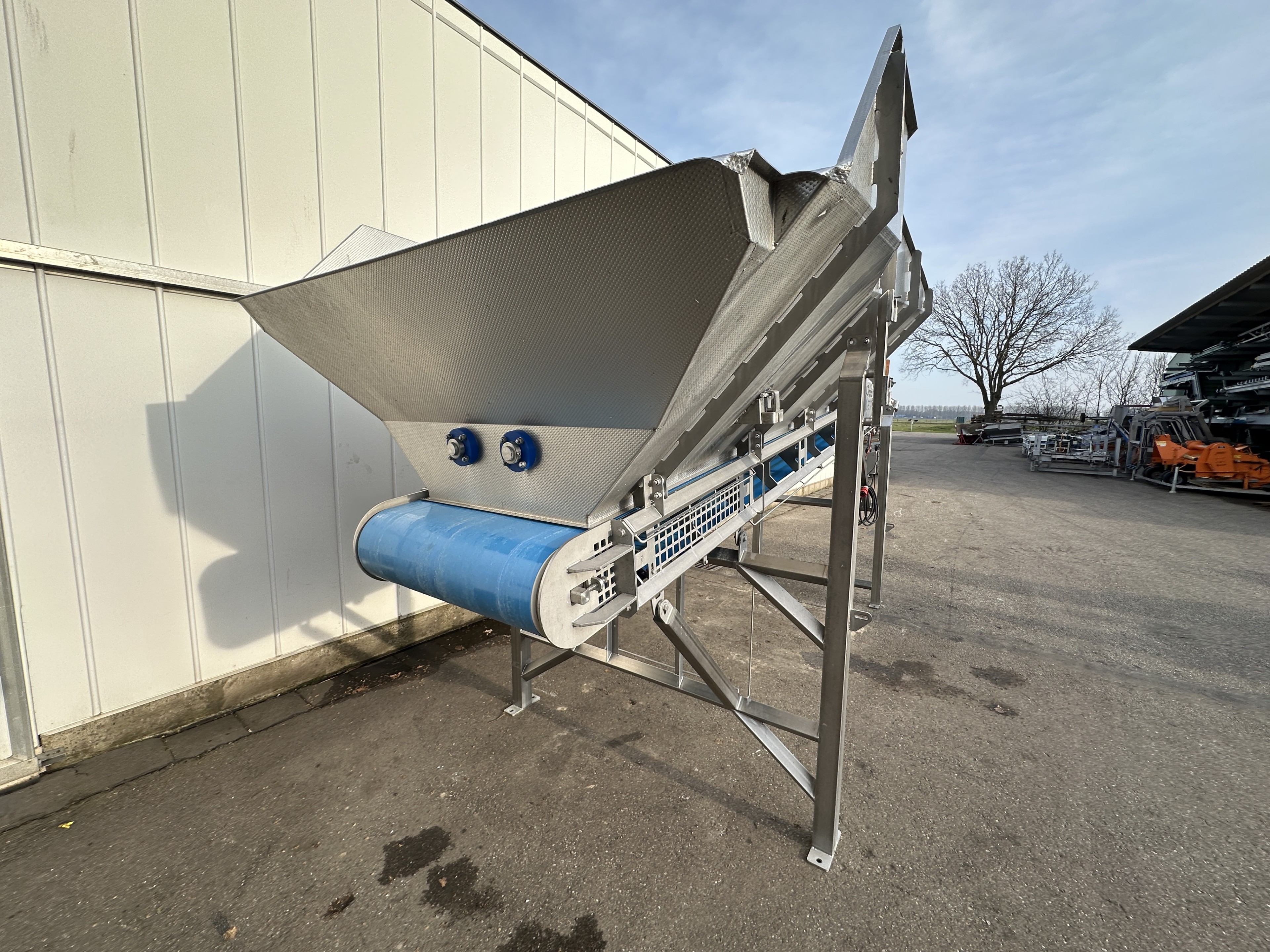 Innotec Systems Дозирующий бункер Конвейер 500 x 77 см, нержавеющая сталь.