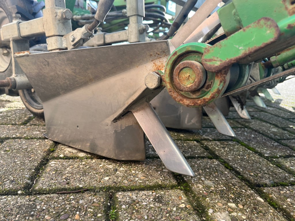 ���������� ���������� ������ Basrijs ��� ������ � ���������� Honda