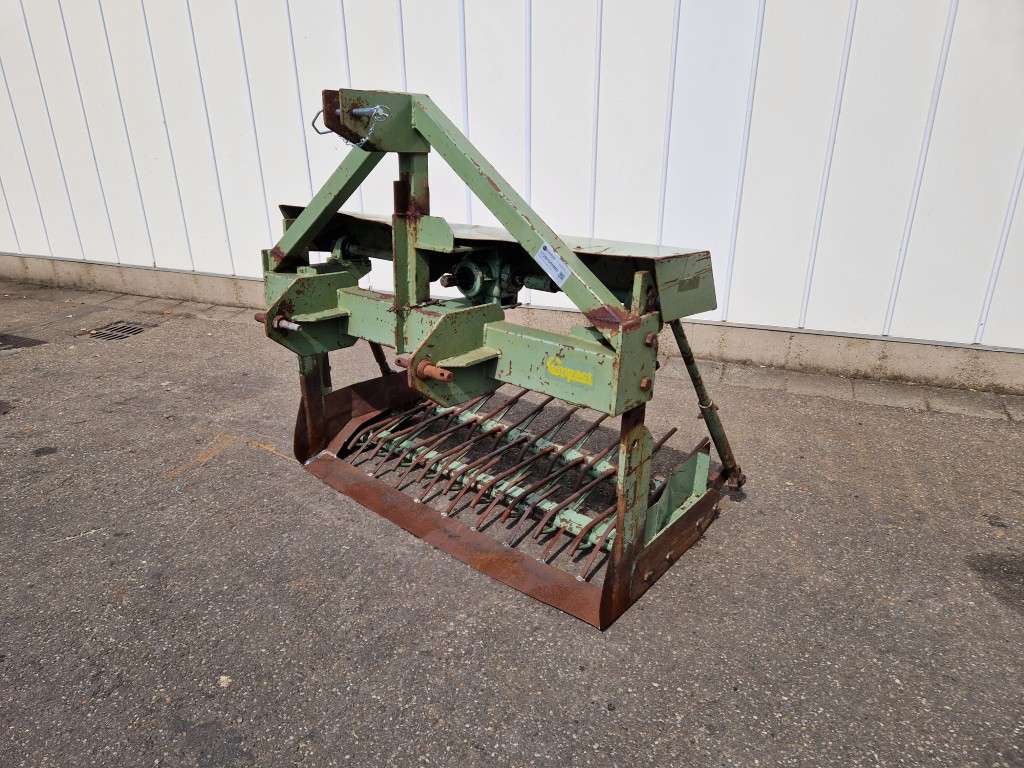 Compact Вибрационная выкопочная скобa 142 см