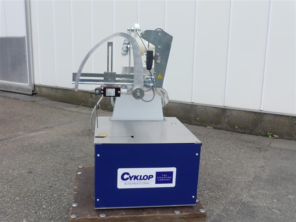 ���������� ������ Cyklop AXRO FXC2 - ���: 2016