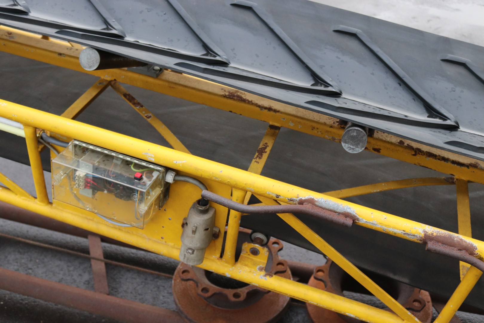 Beerepoot Elevator conveyor 13,3 meter