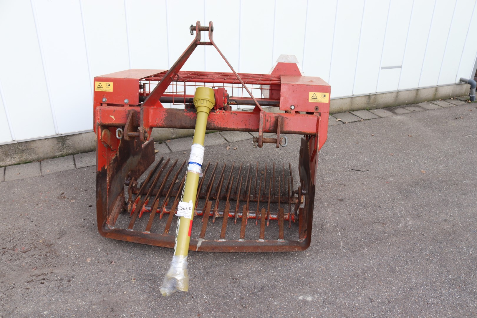 Peecon Bedlifter with 2 shaking grates 135 cm