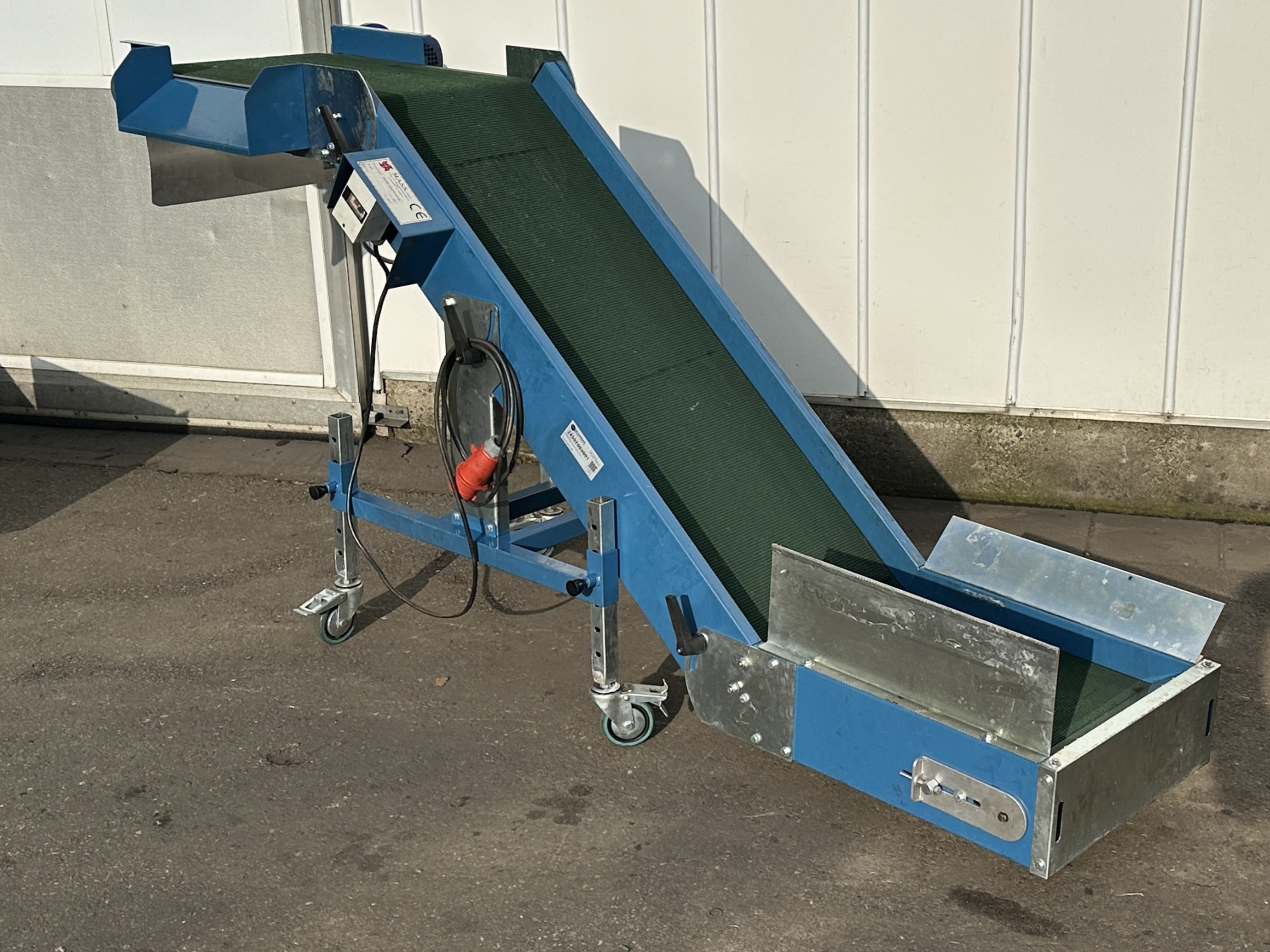 MASS NDS3 Элеваторный конвейер 270 x 45 см