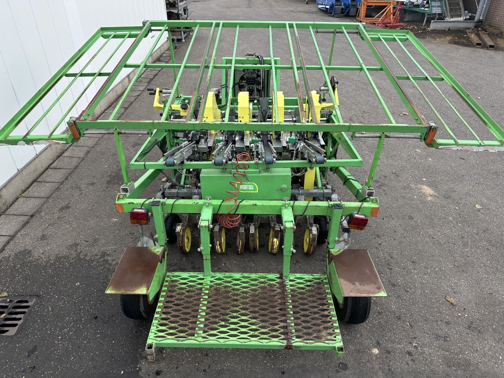 Hortech due automatic �����a ��� ������� � ����� 4 ����