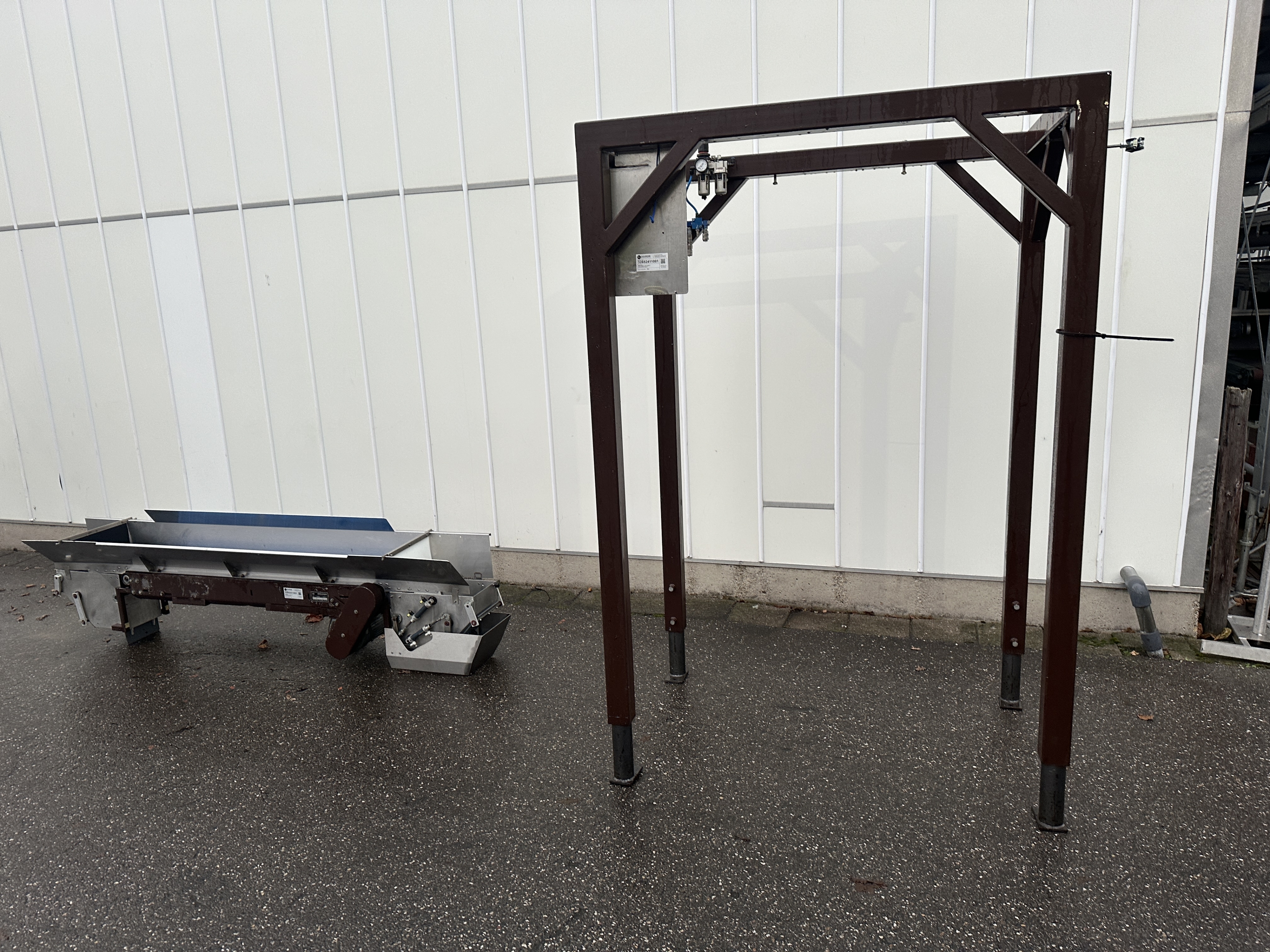 S&B CP800P Весовой дозатор с рамой и 3 элеваторами подающие конвейеры