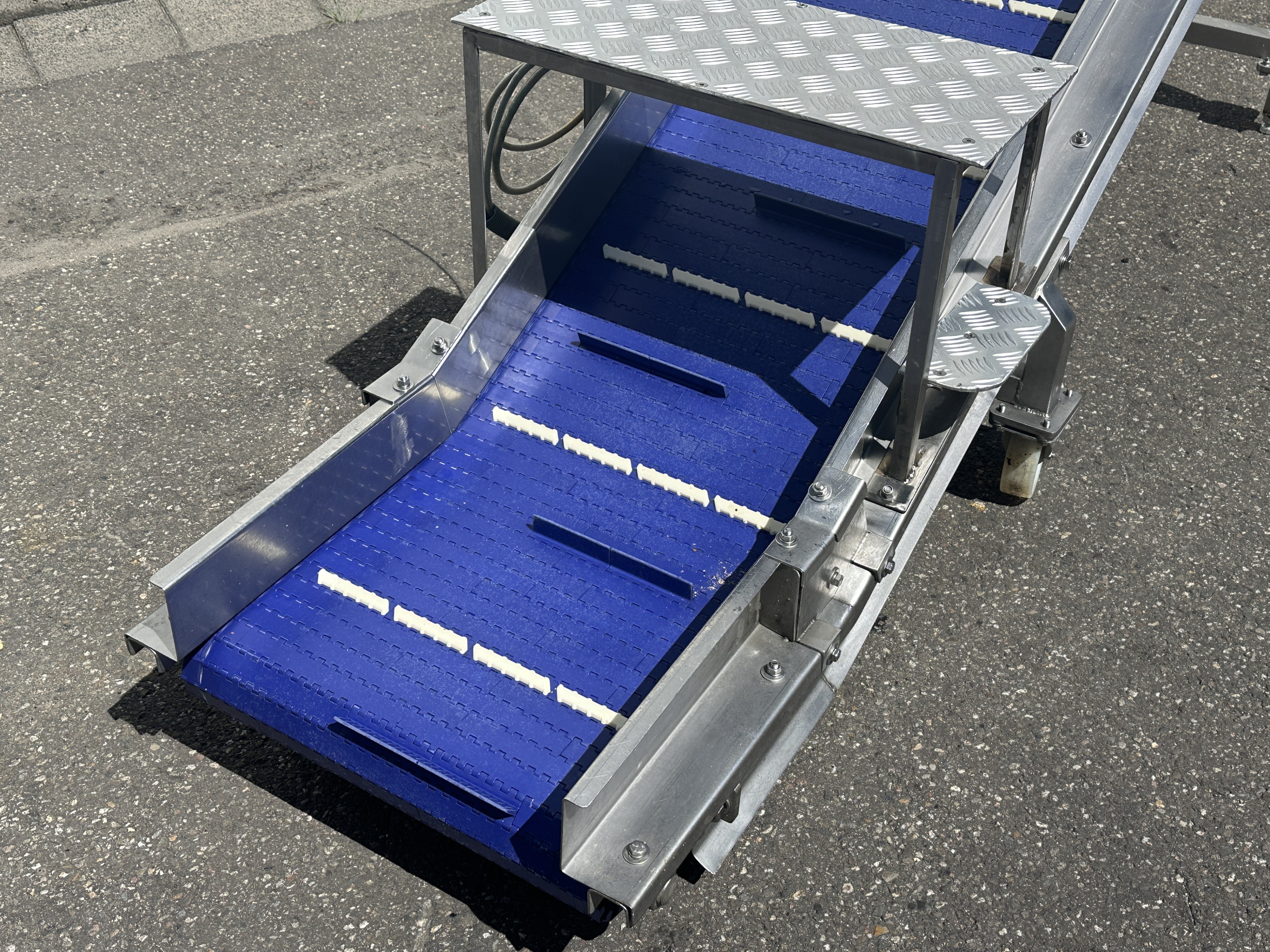 Homburg Элеваторный конвейер нержавеющая сталь 270 x 50 см
