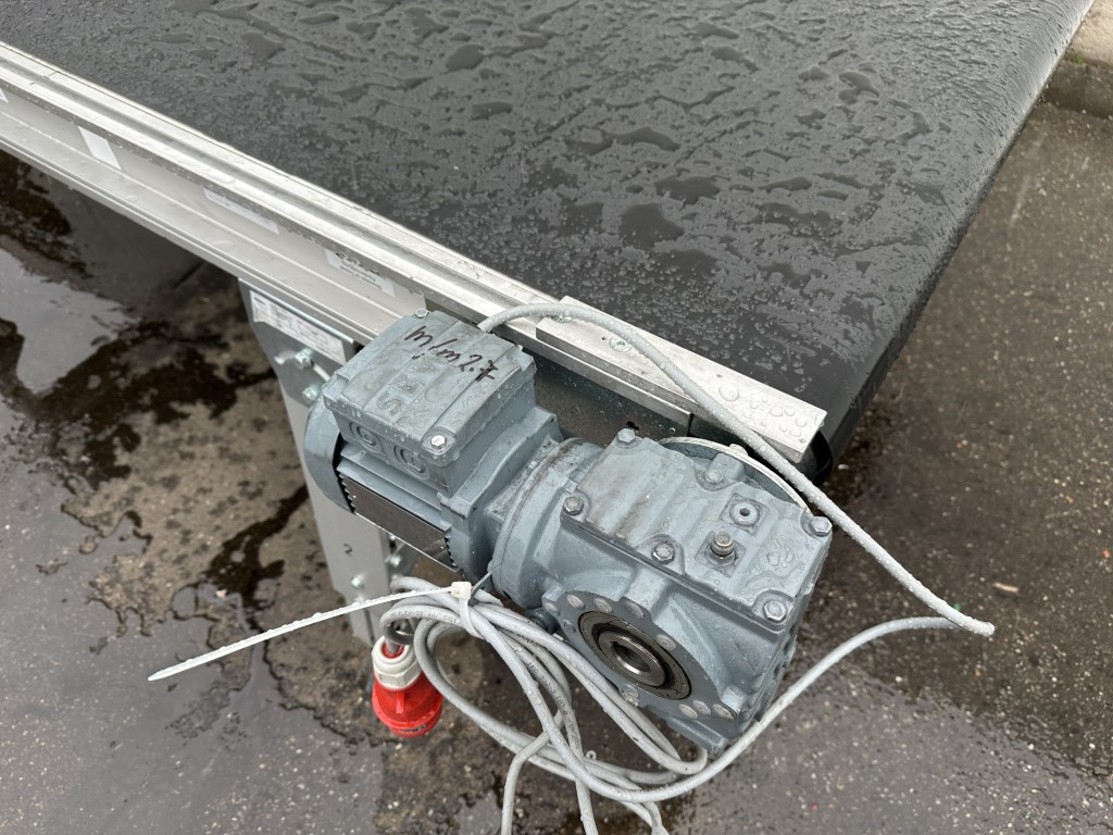 Interroll конвейер 250 х 170 см