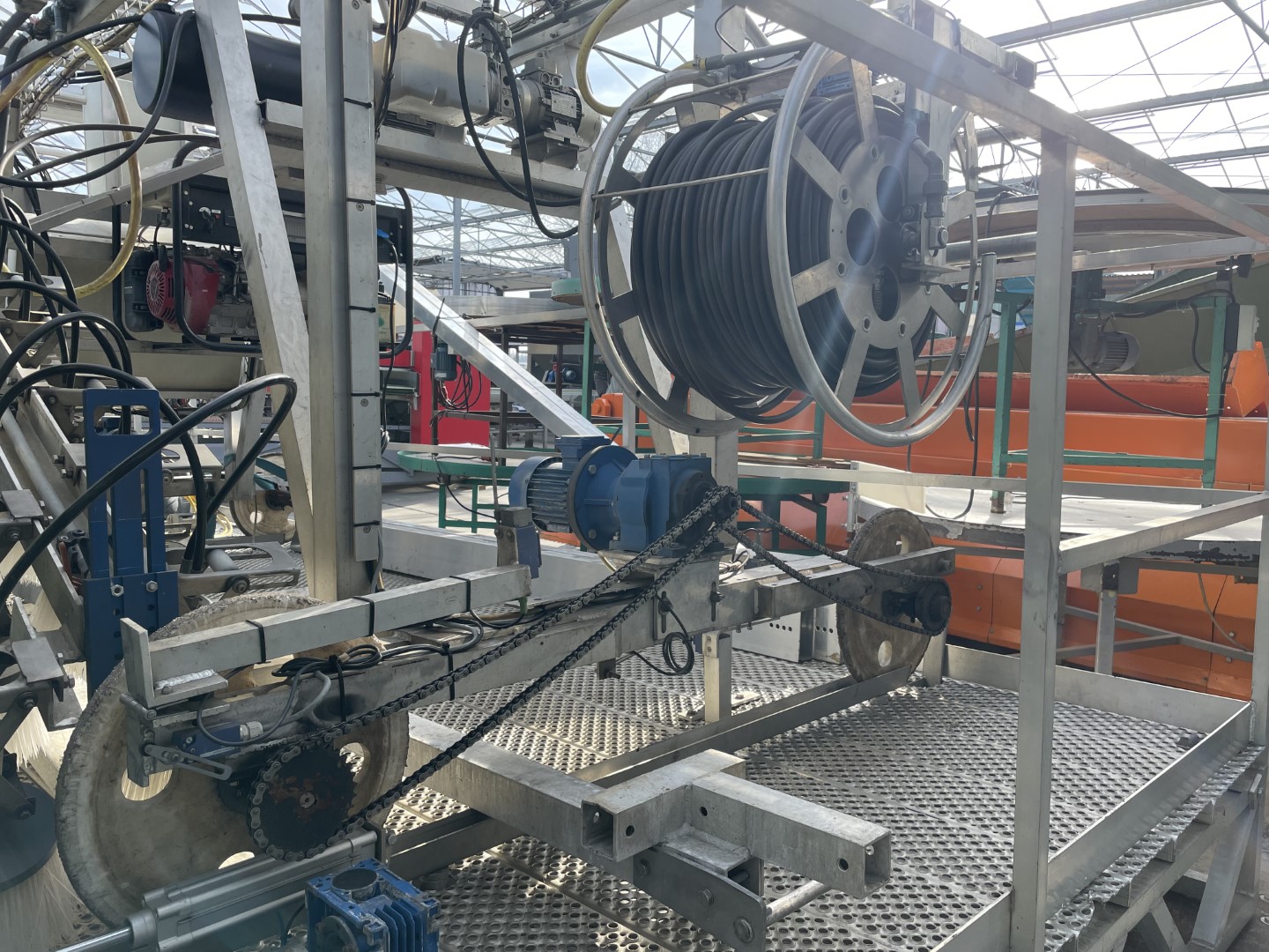 Eterpol greenhouse roof washing machine 320 cm to 400 cm