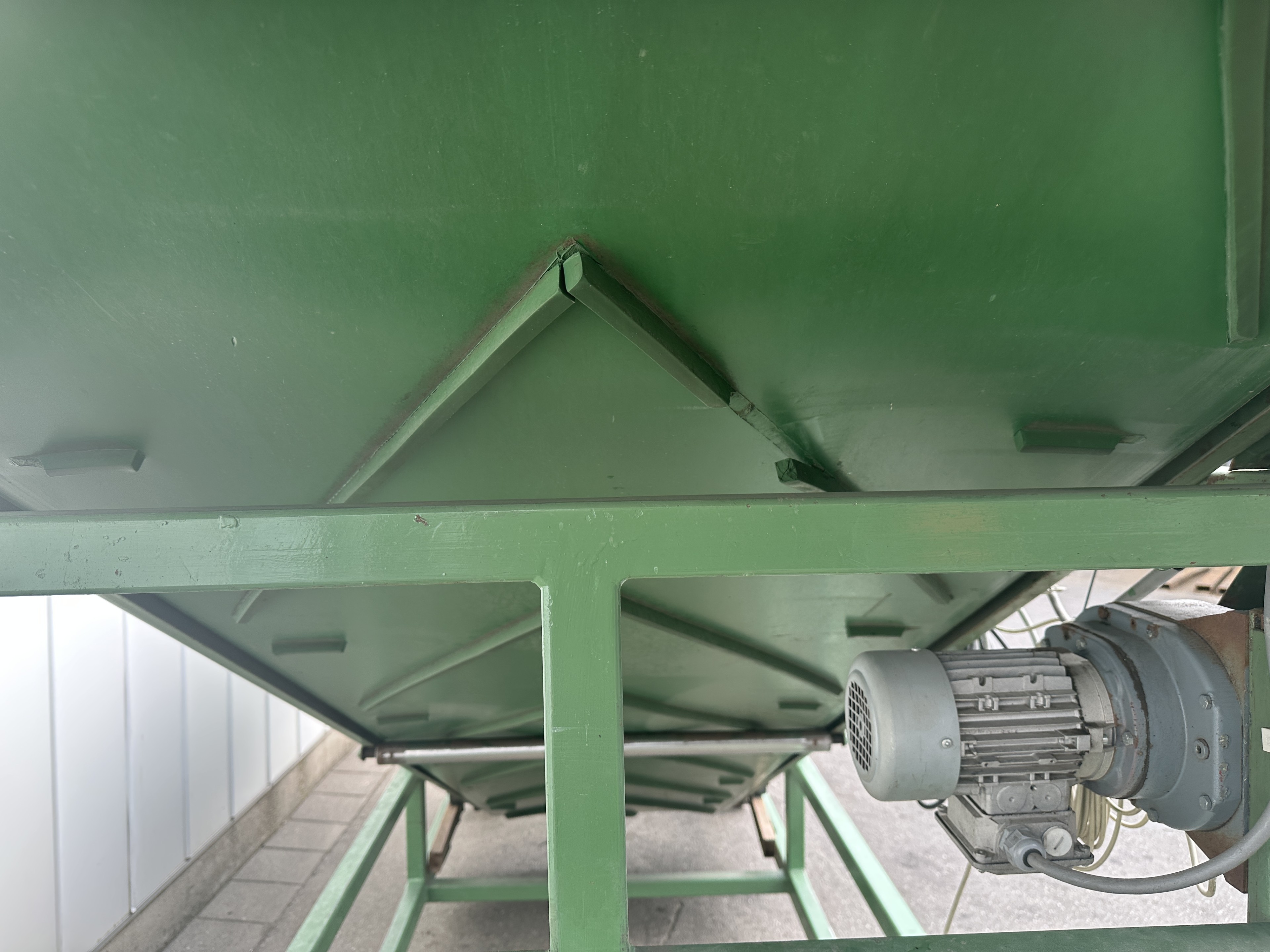 Schouten BDE-100 ���������� ������ 430 x 100 ��