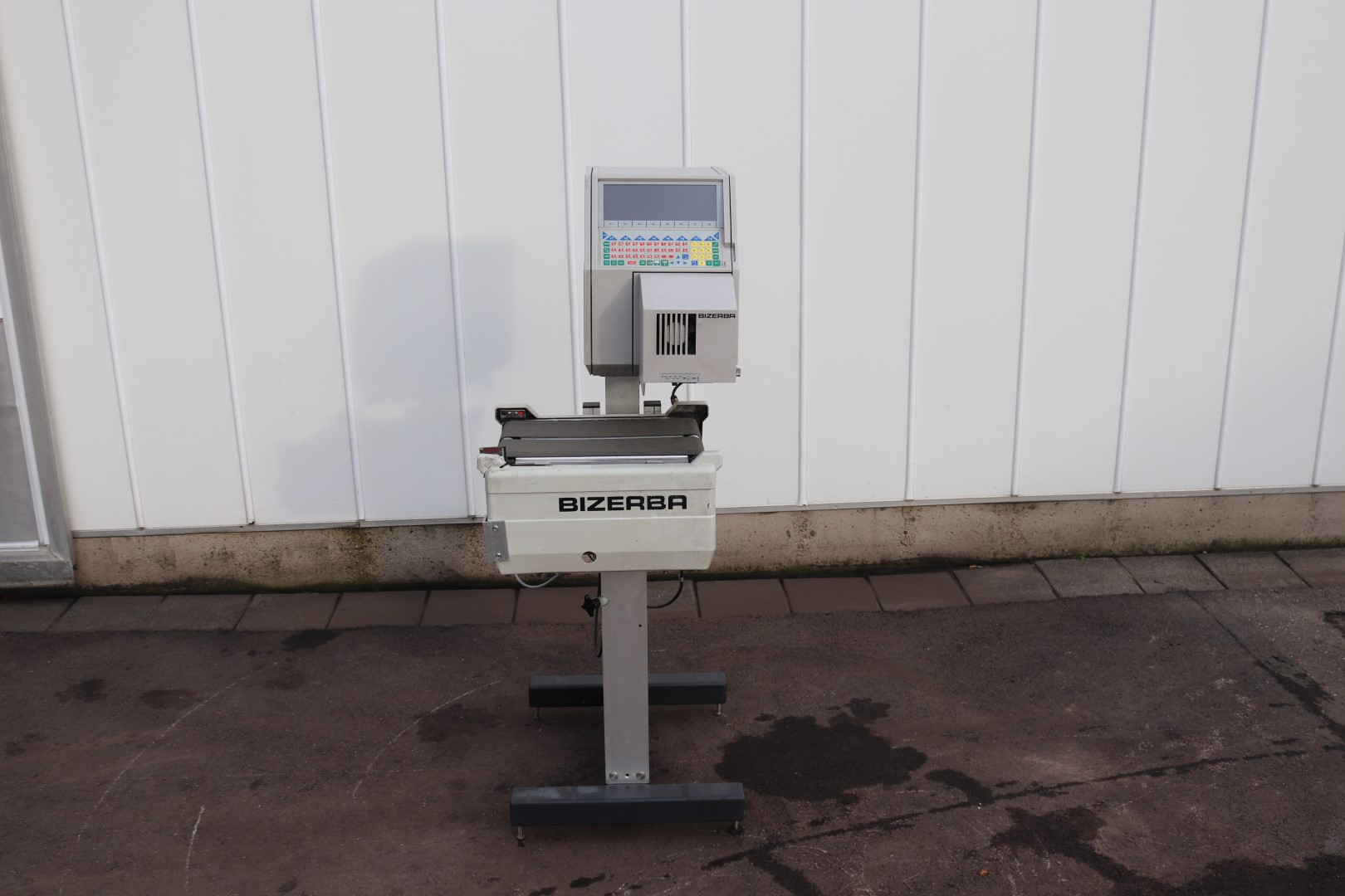 Bizerba GV Scale and labeling machine