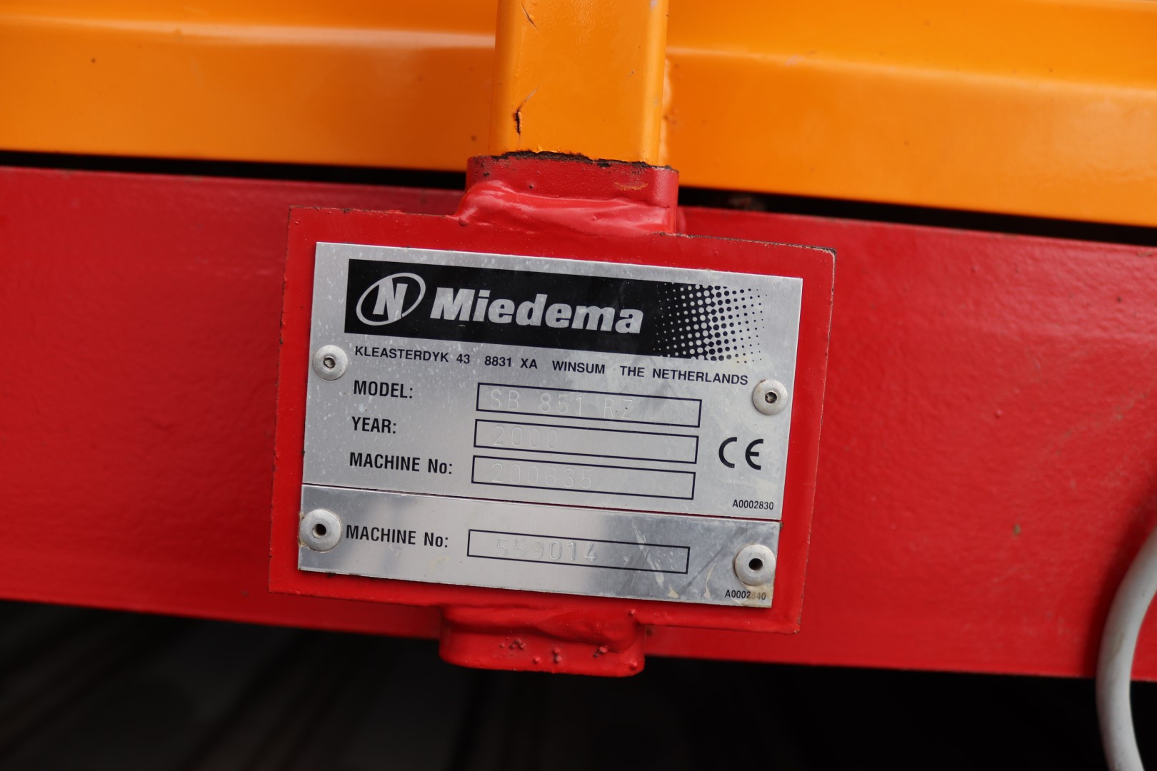 Miedema SB-851RZ receiving hopper