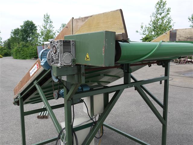 Конвейерный бункер Tibo с встряхивающей головкой 280 см x 160 см