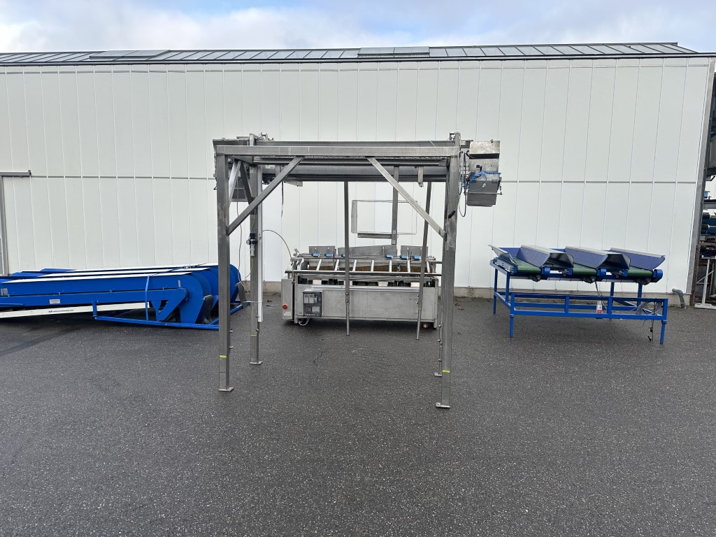 S&B CP 800 / 12 / BP Весовой дозатор с рамой и 3 элеваторами подающие конвейеры