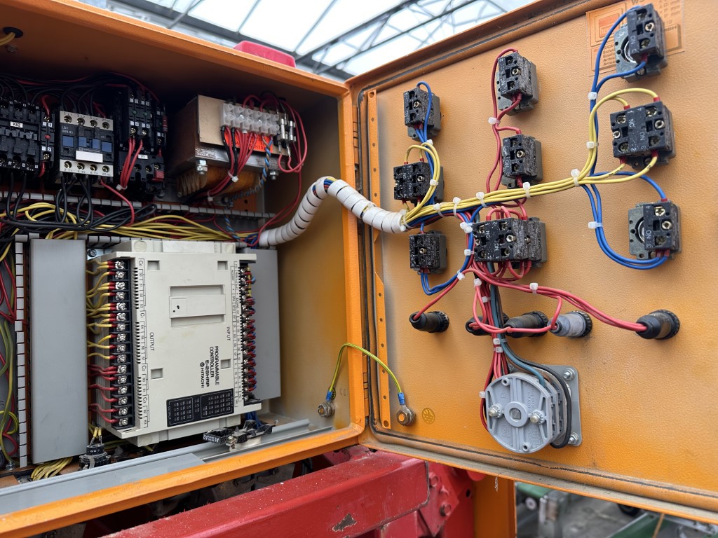 Miedema AKV42 Наполнитель контейнеров