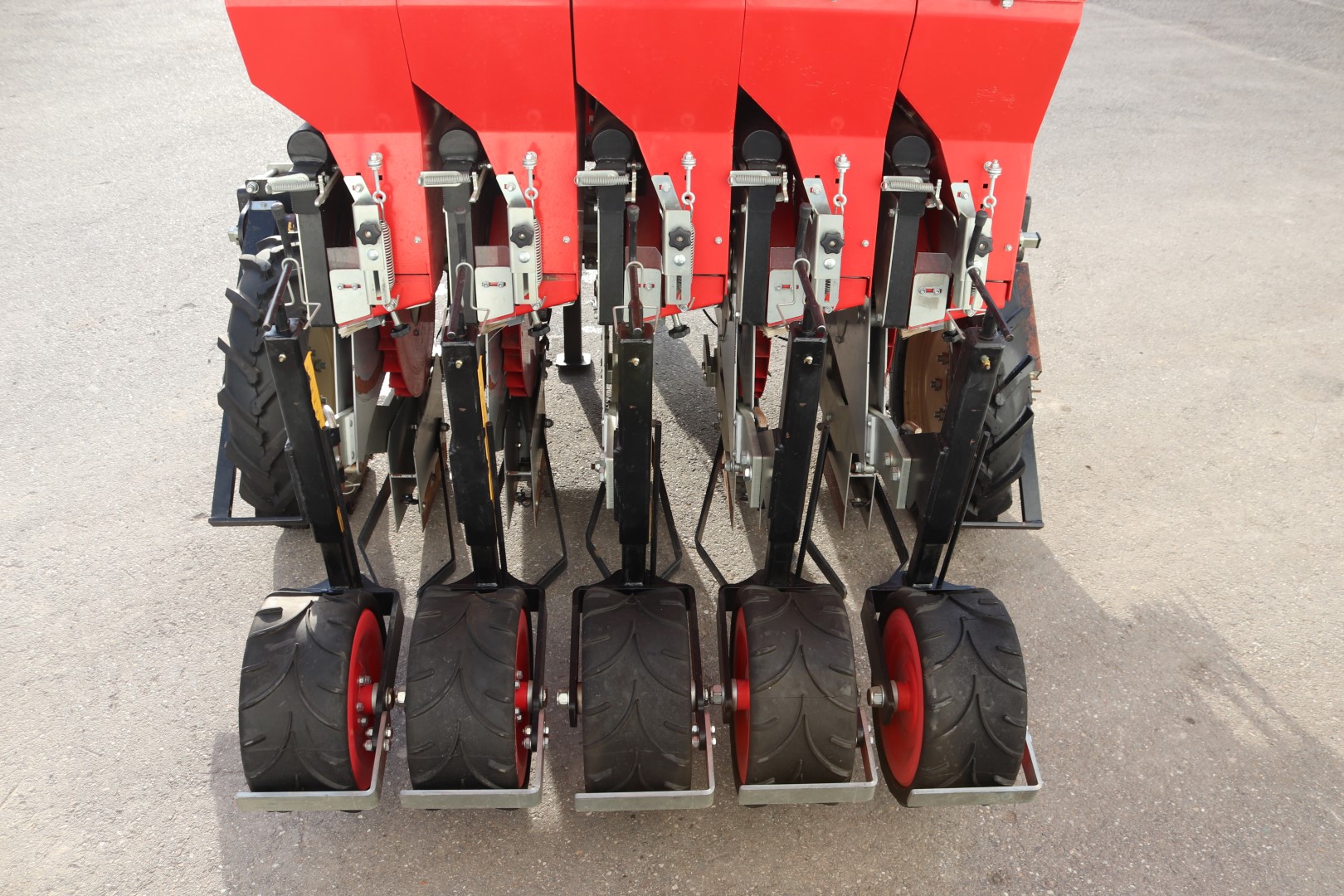 �������������� ���������� ������ JJ Broch 5 ����� ��� ������� � ����-�����
