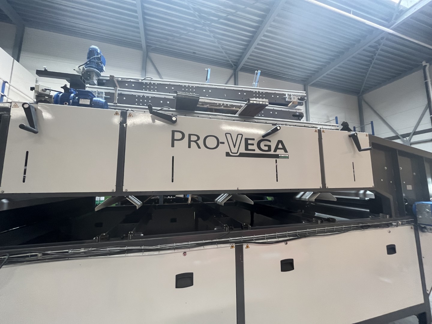 ���������� �������� ������� Pro Vega � 4 ������������