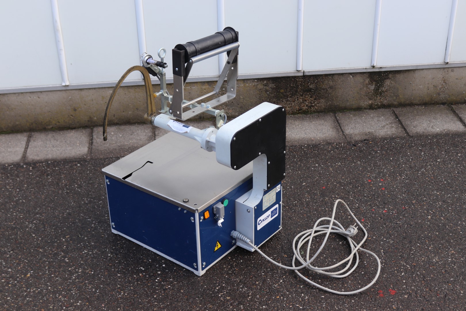 Cyklop Mini MD35 PLC binding machine