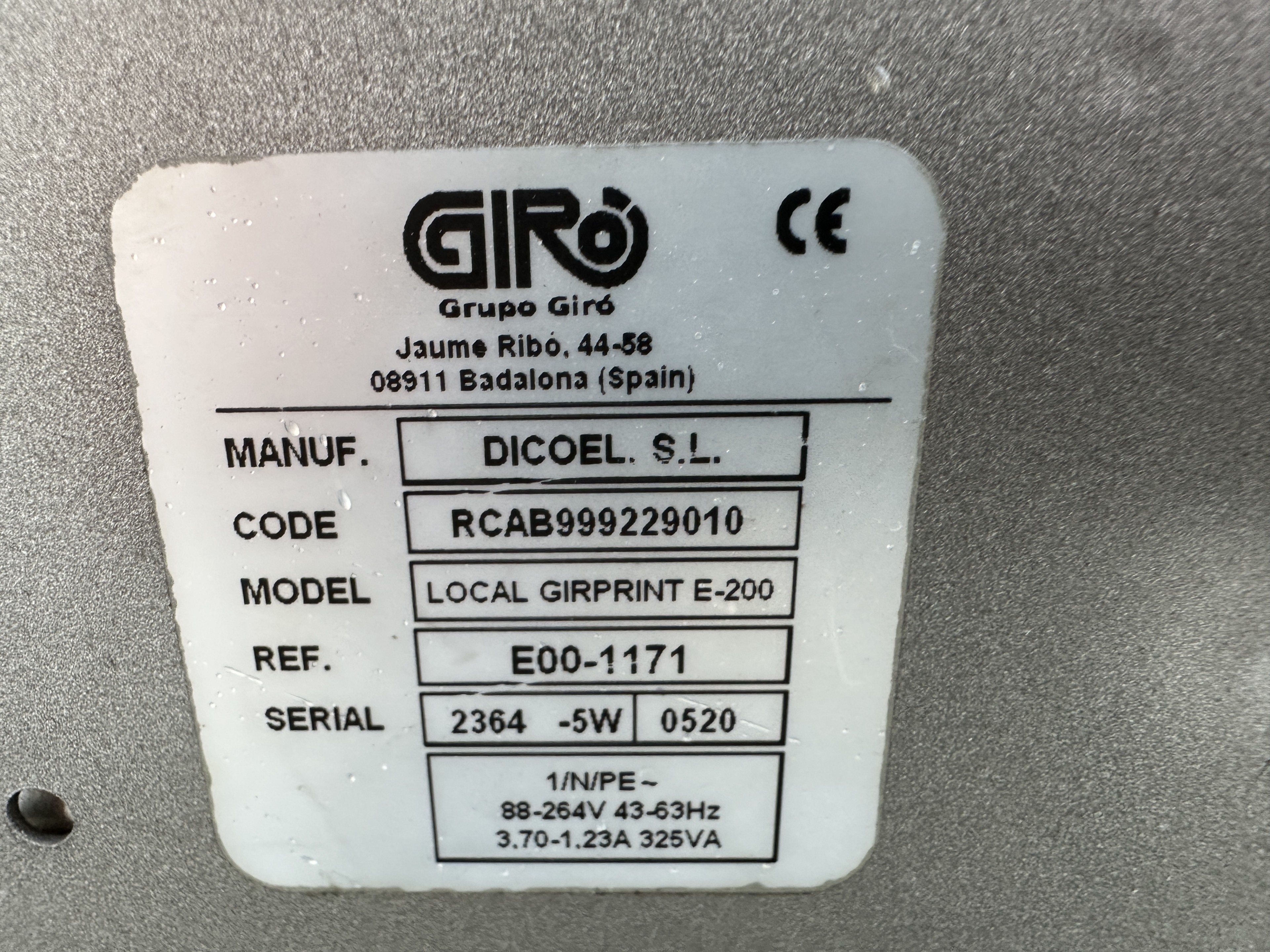Giro CA-9 ������ ��� �������� � ����� � �������������� ���������