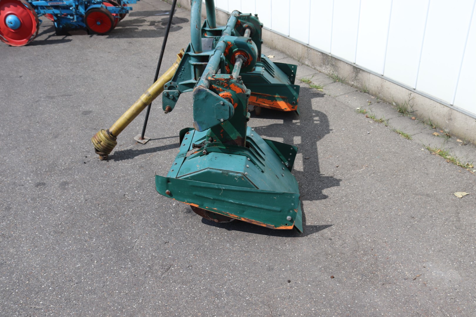 Maschio interrow cultivator with 2 elements