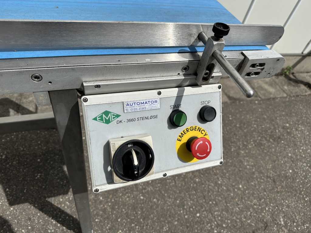 EME Series 2000 Этикеровочная машина