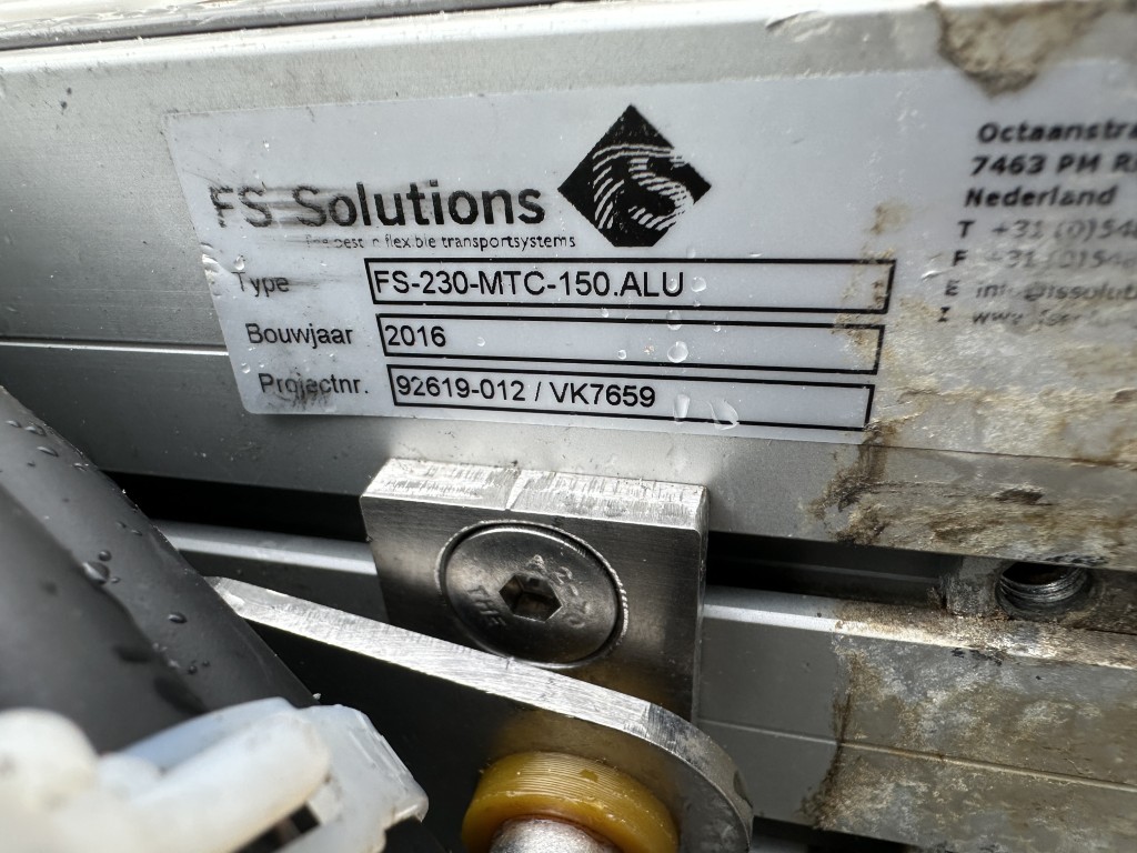 FS solutions Криволинейный конвейер 610 x 19 см с модульным ремнем 90°