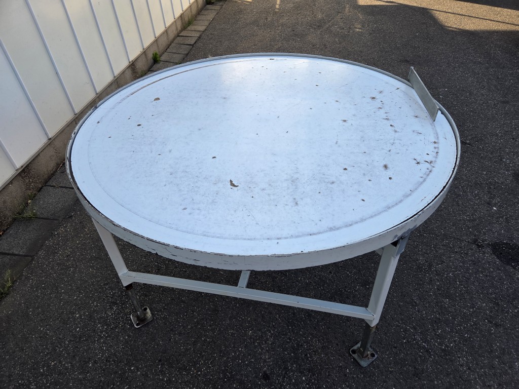 Sorma T15 116 Поворотные столы 150 см