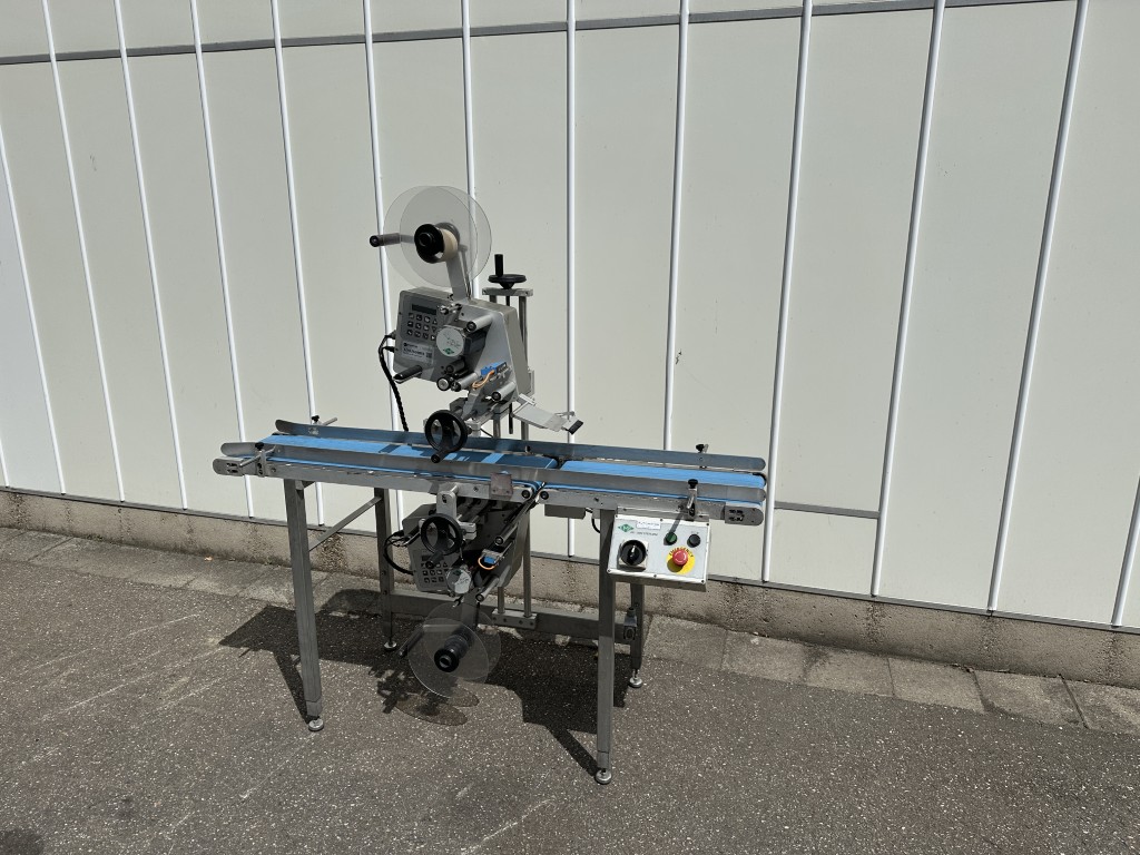 EME Series 2000 Этикеровочная машина