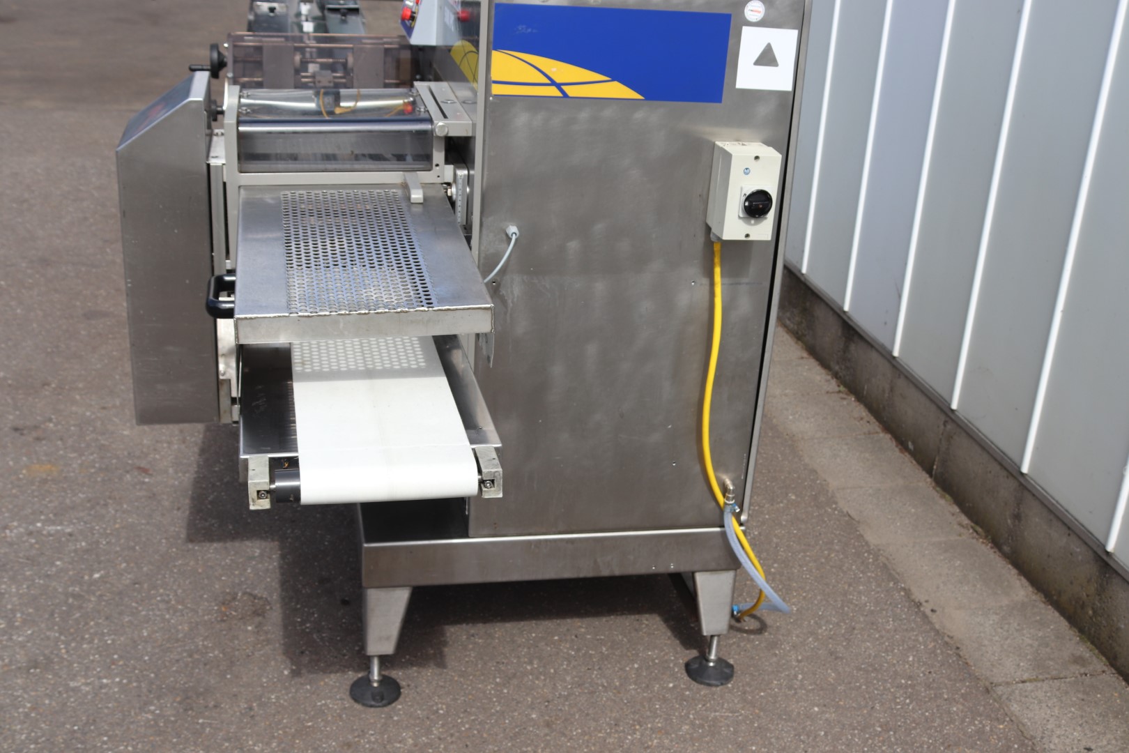 Ilapak Carrera 500 PC flow packaging machine