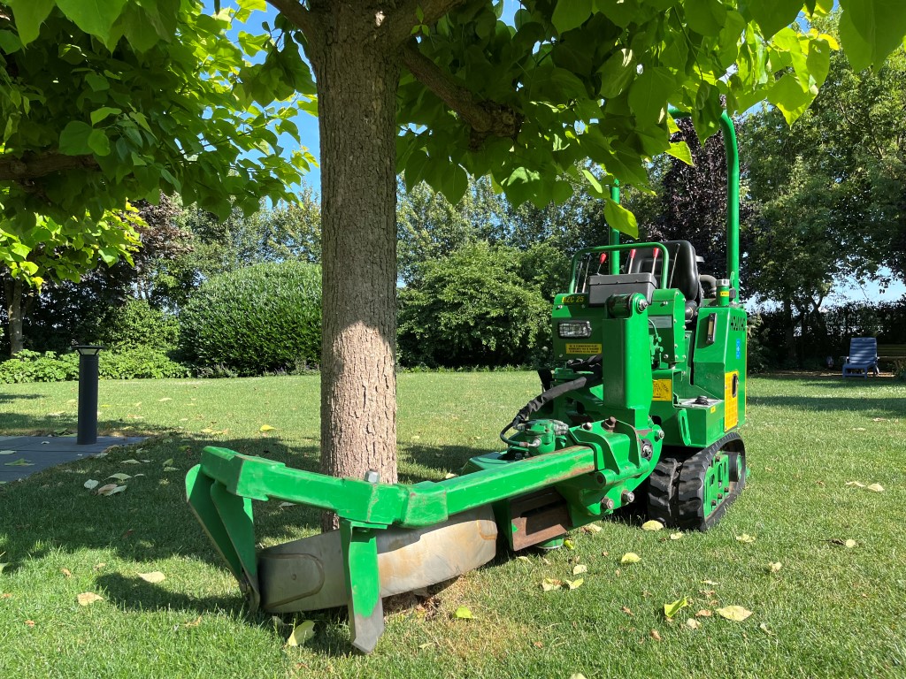 ������ ��� ������� �������� � ����� ����� Holmac HZC 25