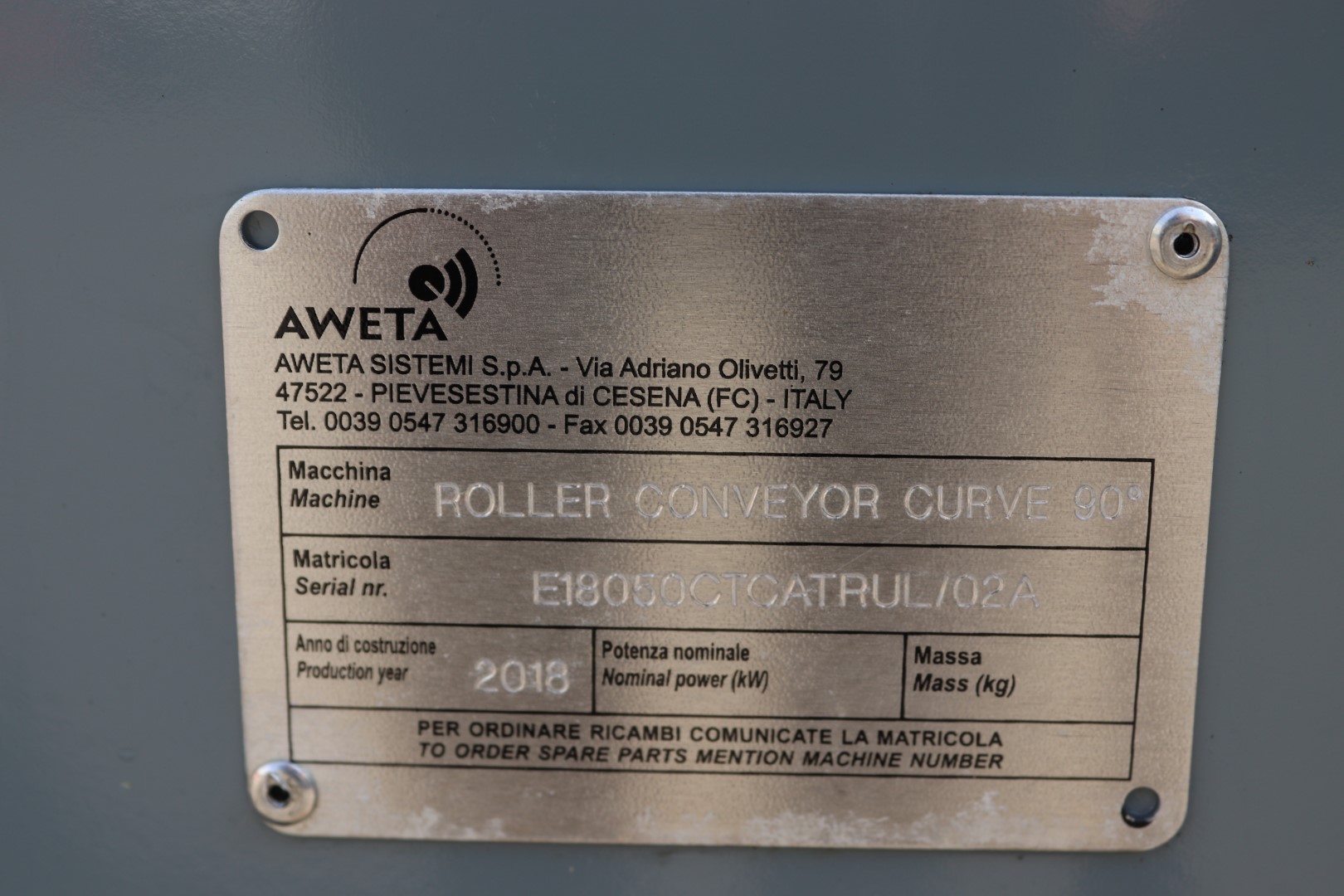 Роликовый изогнутый конвейер с приводом Aweta шириной 70 см, угол 90°